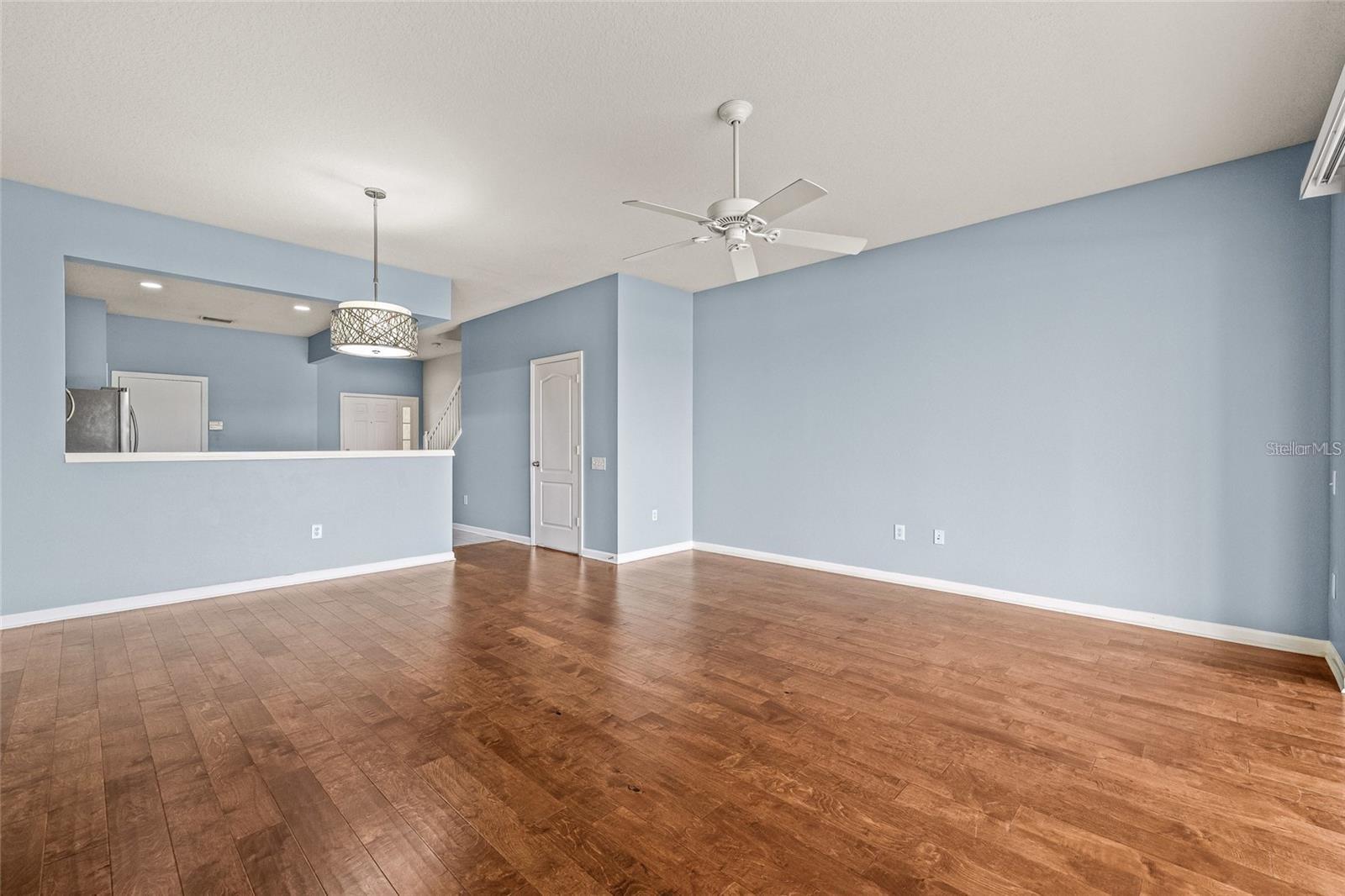 4879 Pond Ridge Dr Property Photo 19