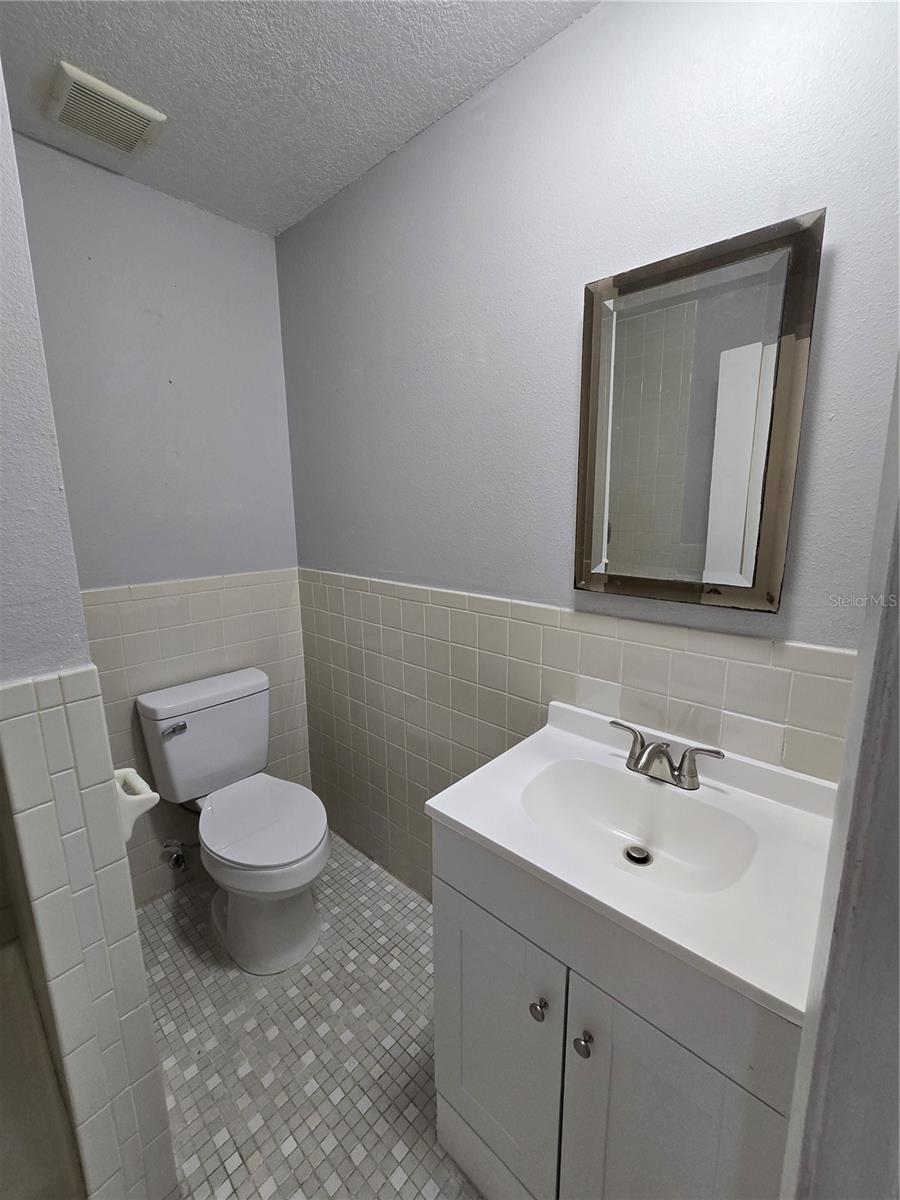 5422 Amy Ln Property Photo 7