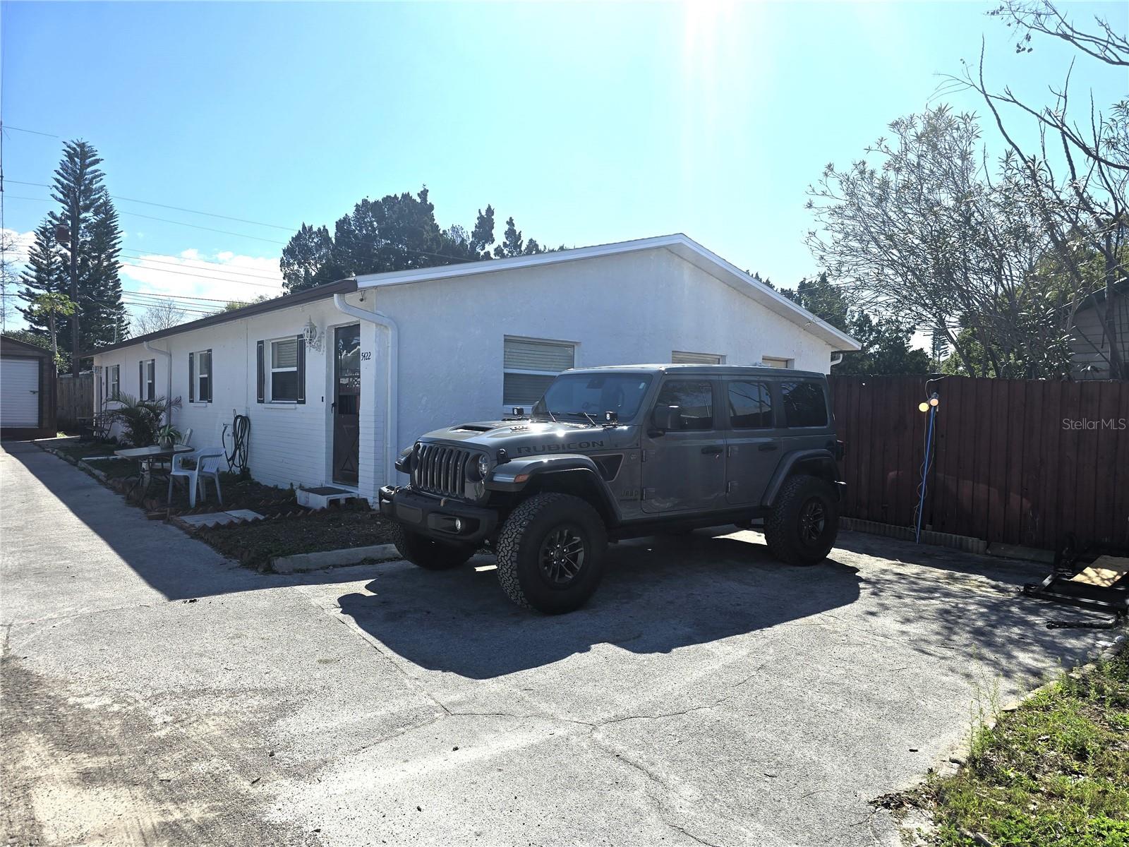 5422 Amy Ln Property Photo 14