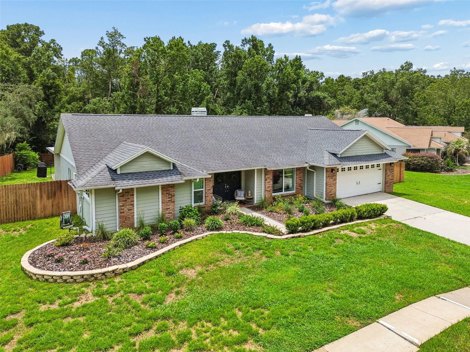 3607 Lithia Ridge Blvd Property Photo 3