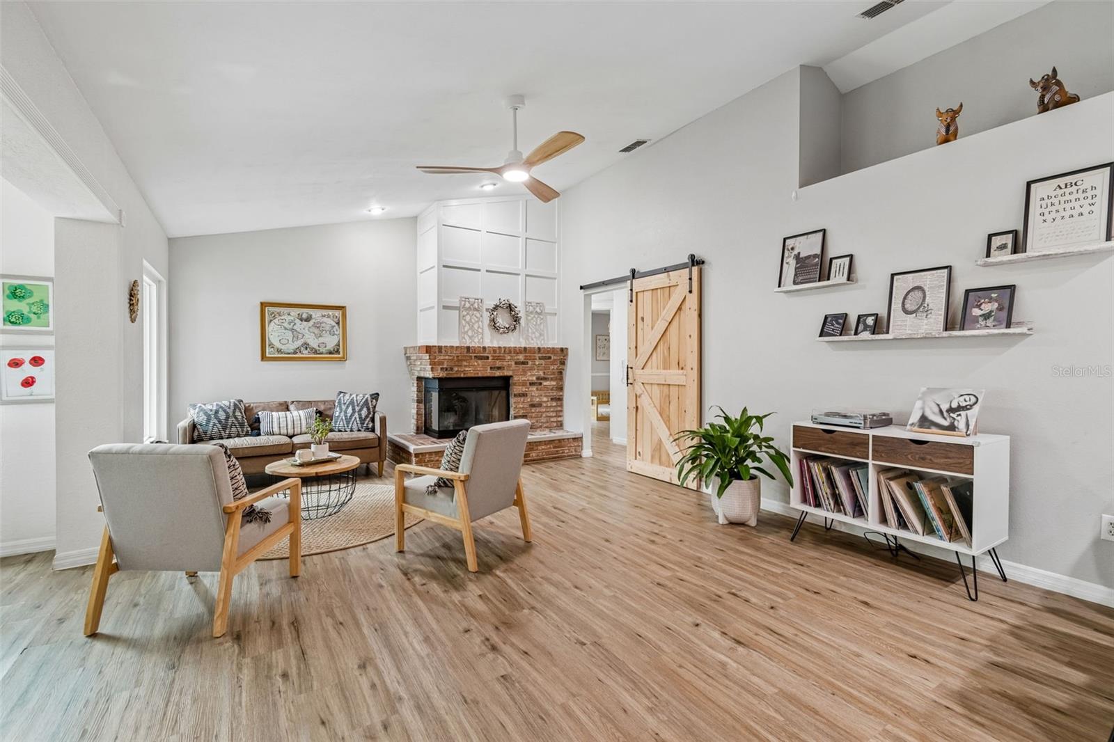 3607 Lithia Ridge Blvd Property Photo 16