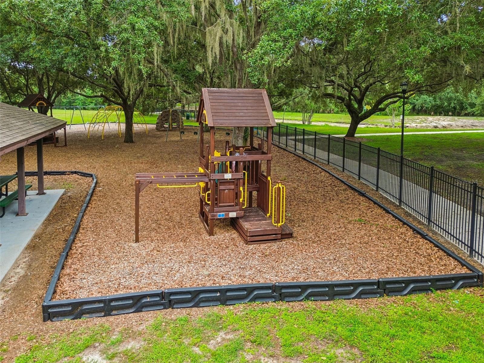 3607 Lithia Ridge Blvd Property Photo 55