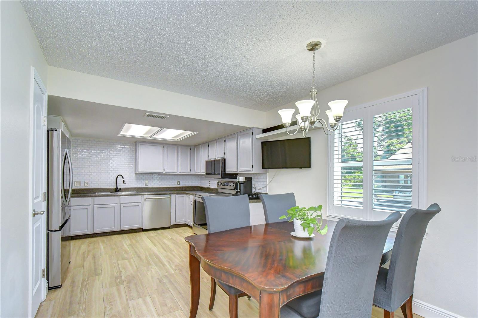 5301 Bradbury Ct Property Photo 9