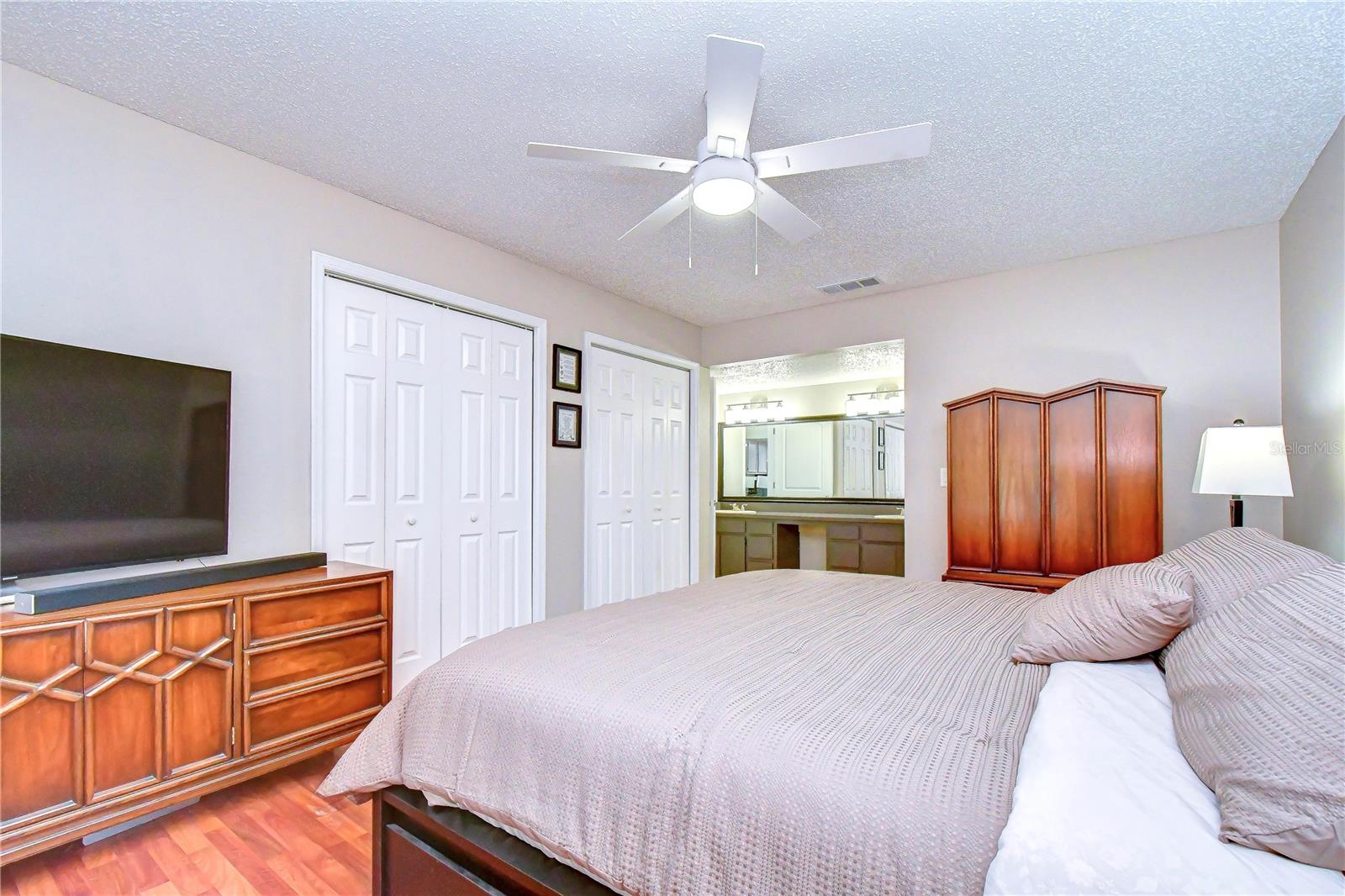 5301 Bradbury Ct Property Photo 16