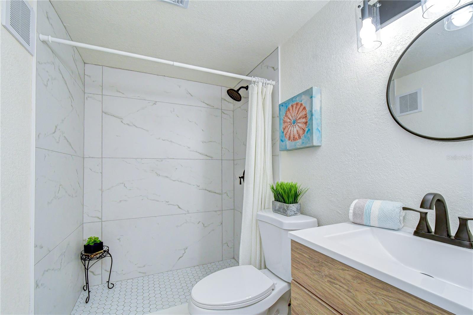 10037 62nd Ter N #5 Property Photo 16