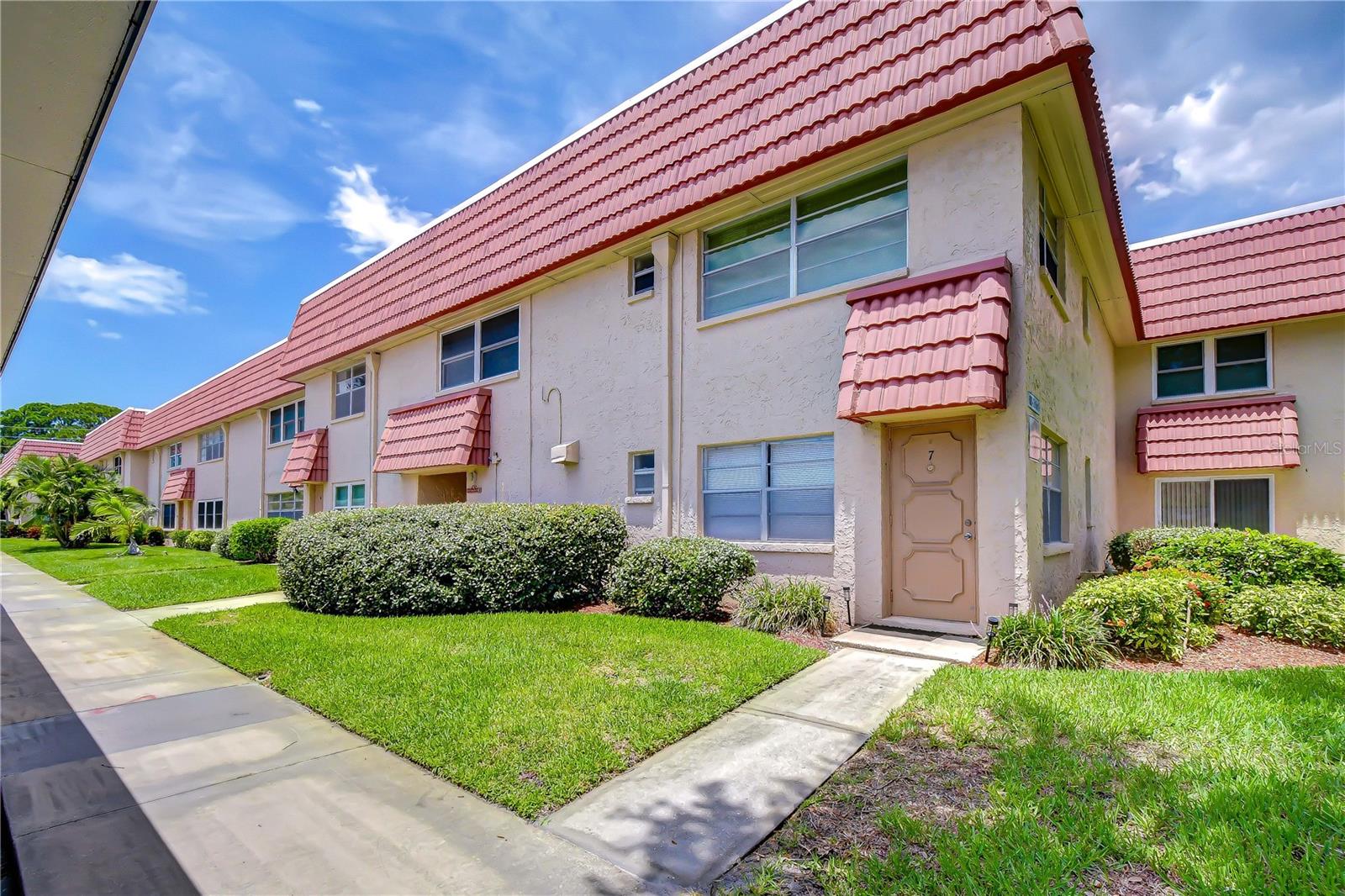 10037 62nd Ter N #5 Property Photo 37