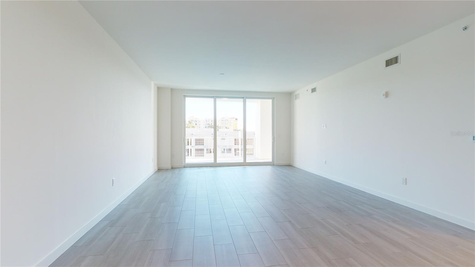 920 N Osceola Ave #405 Property Photo 15