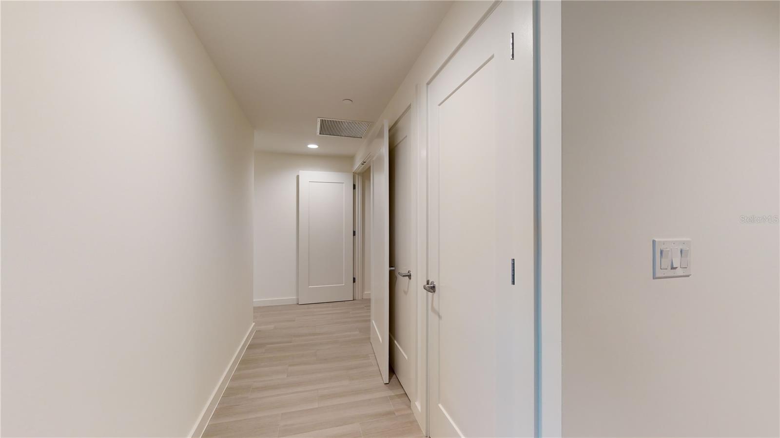 920 N Osceola Ave #405 Property Photo 21