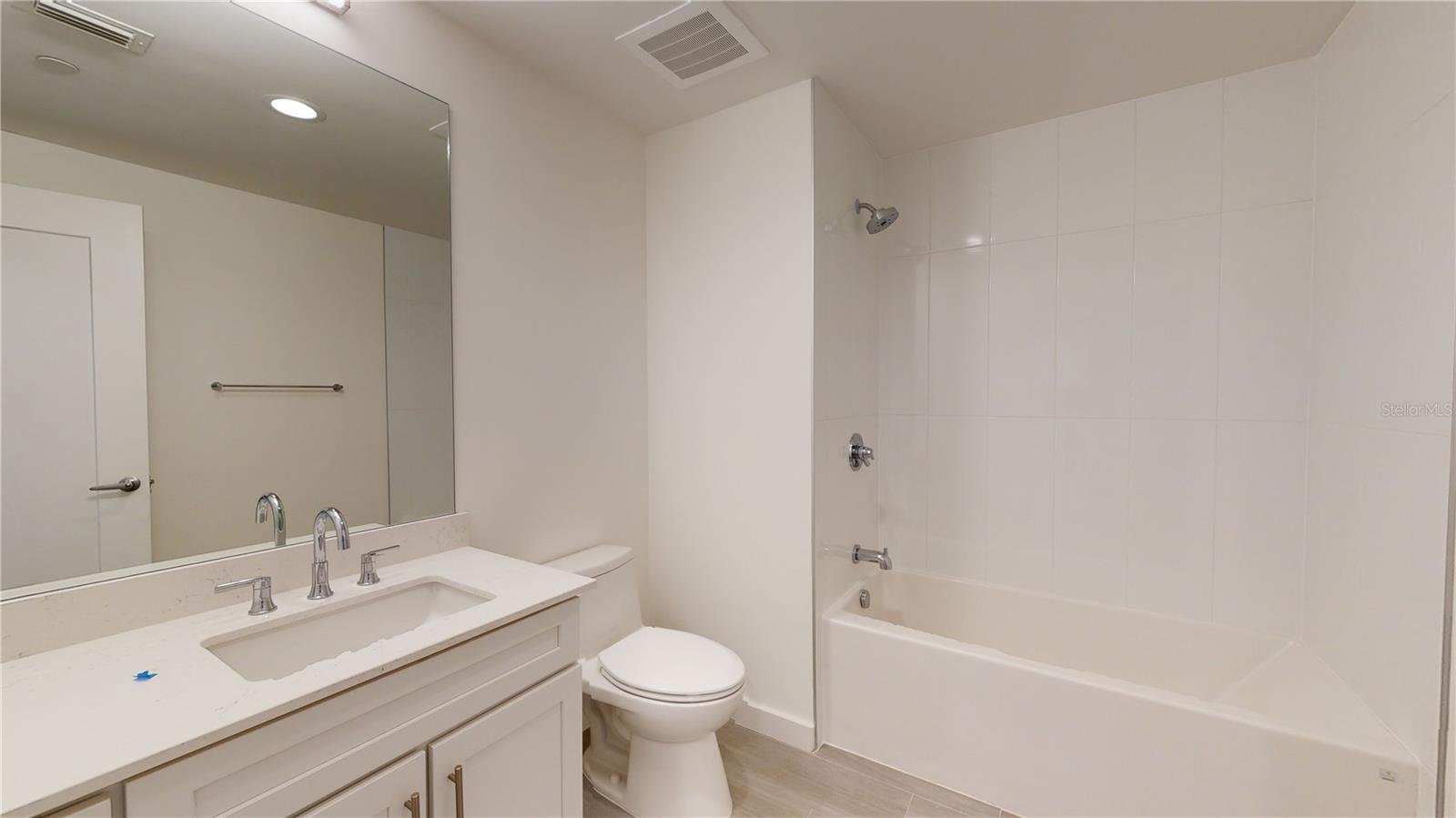 920 N Osceola Ave #405 Property Photo 25