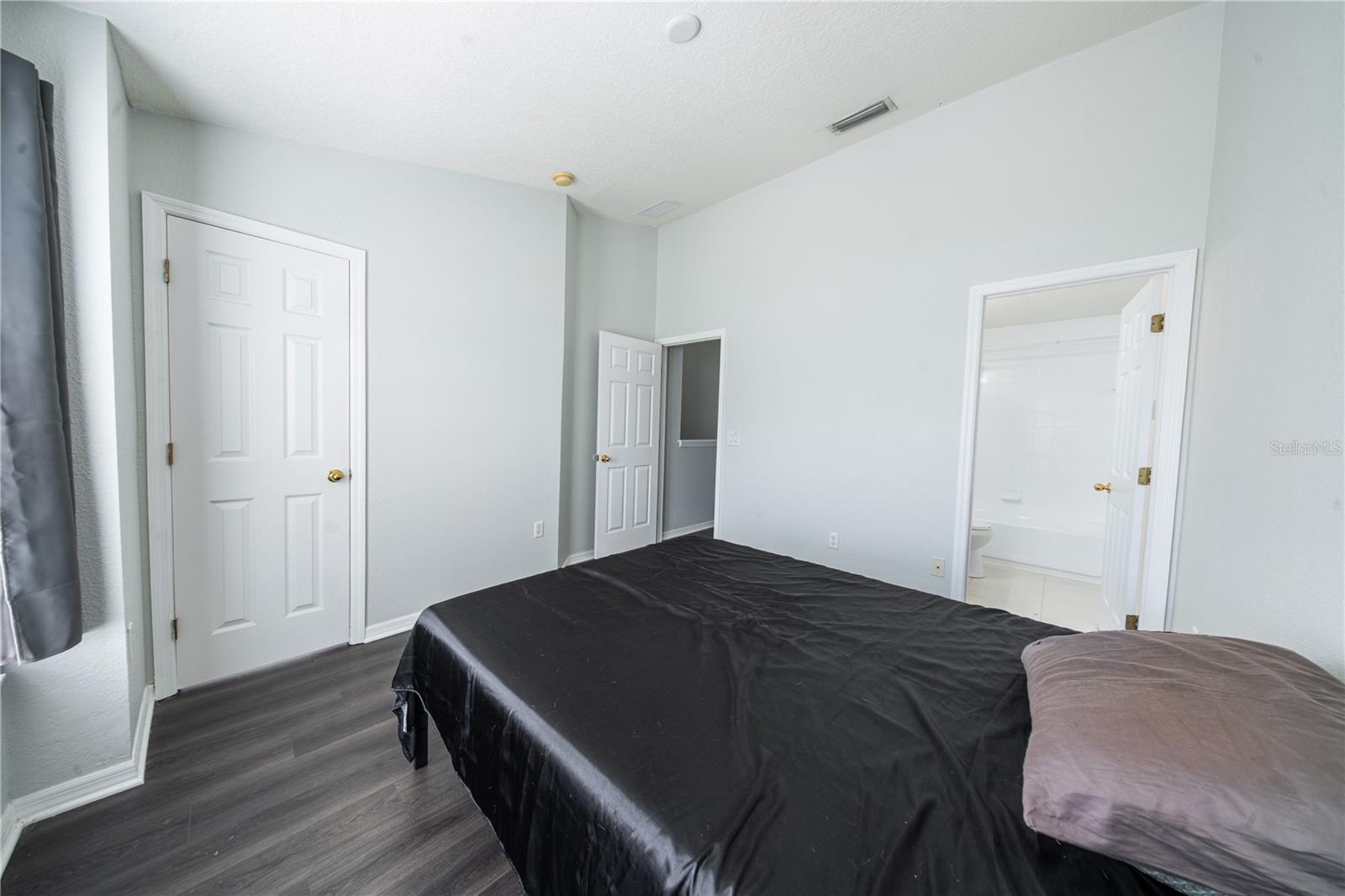 11505 Declaration Dr Property Photo 14
