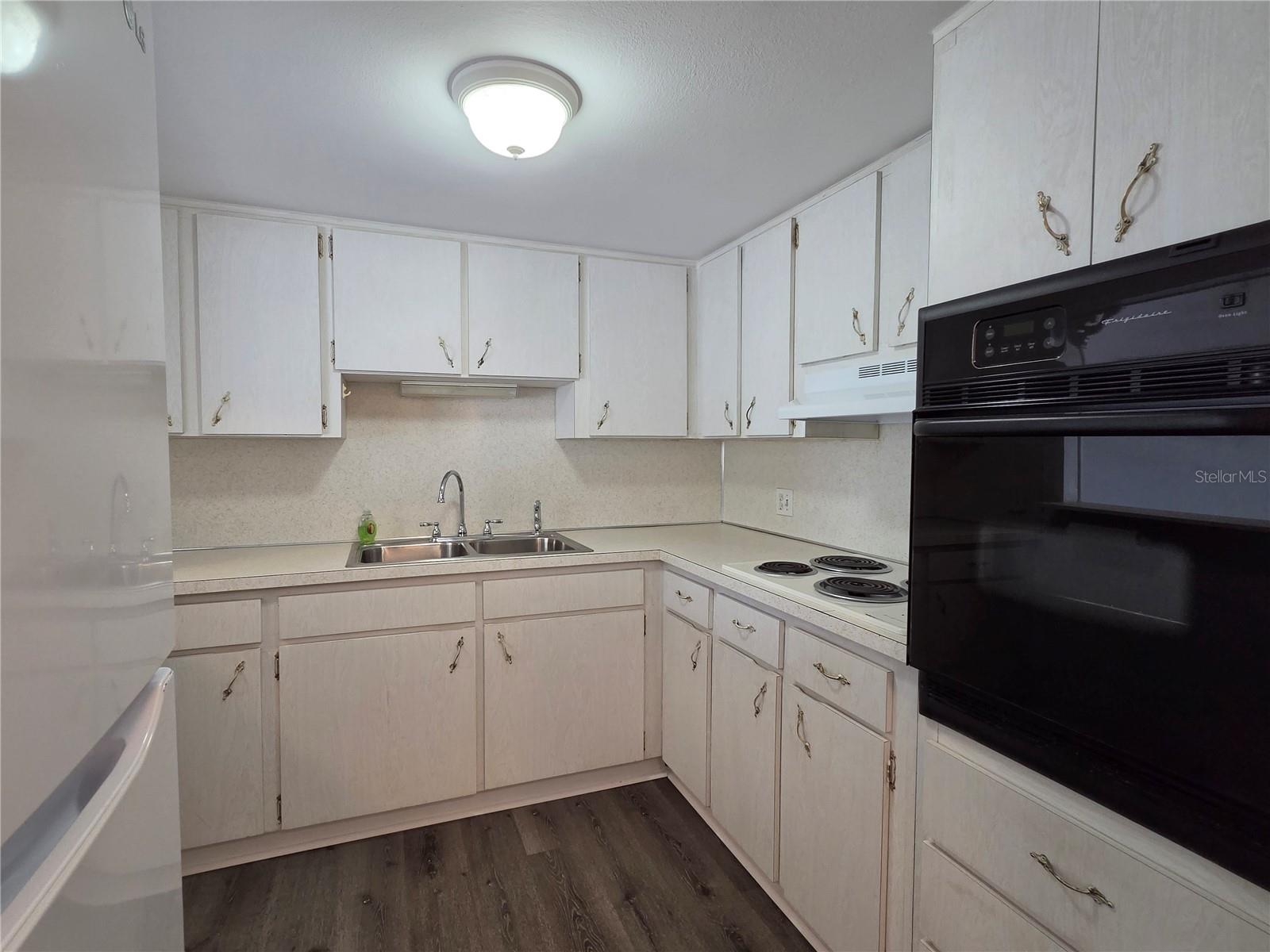 2459 Columbia Dr #47 Property Photo 8