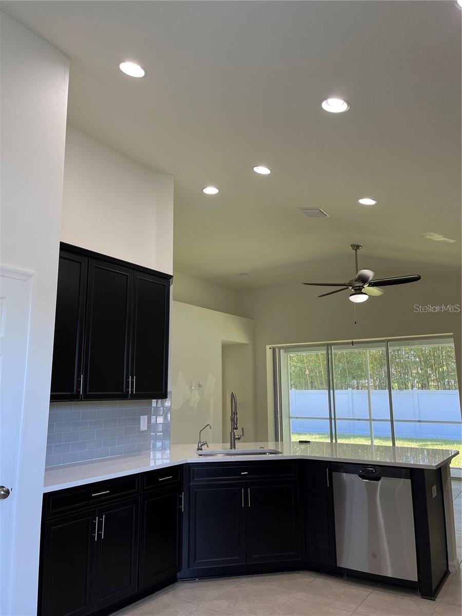 7905 Silver Clover Ct Property Photo 13