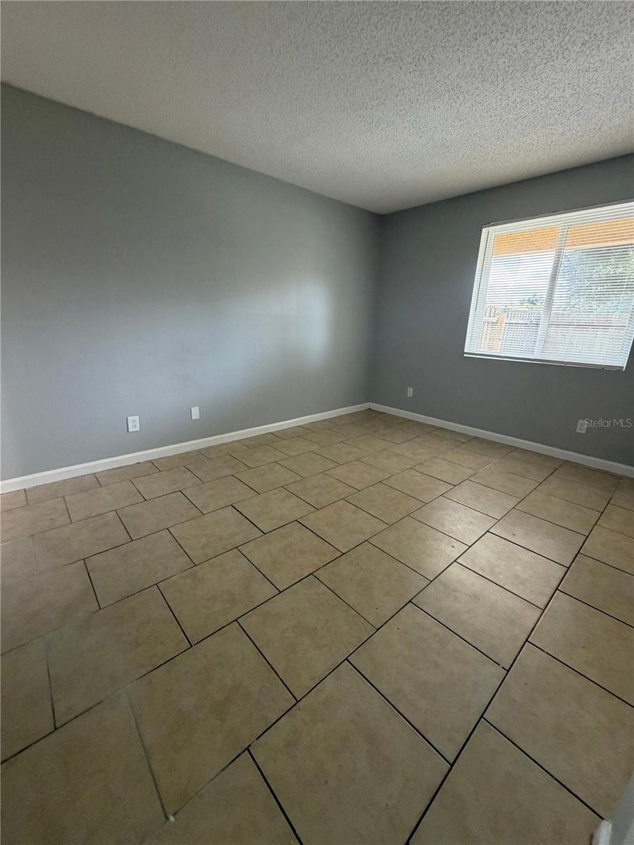 233 Thorn Tree Pl Property Photo 7