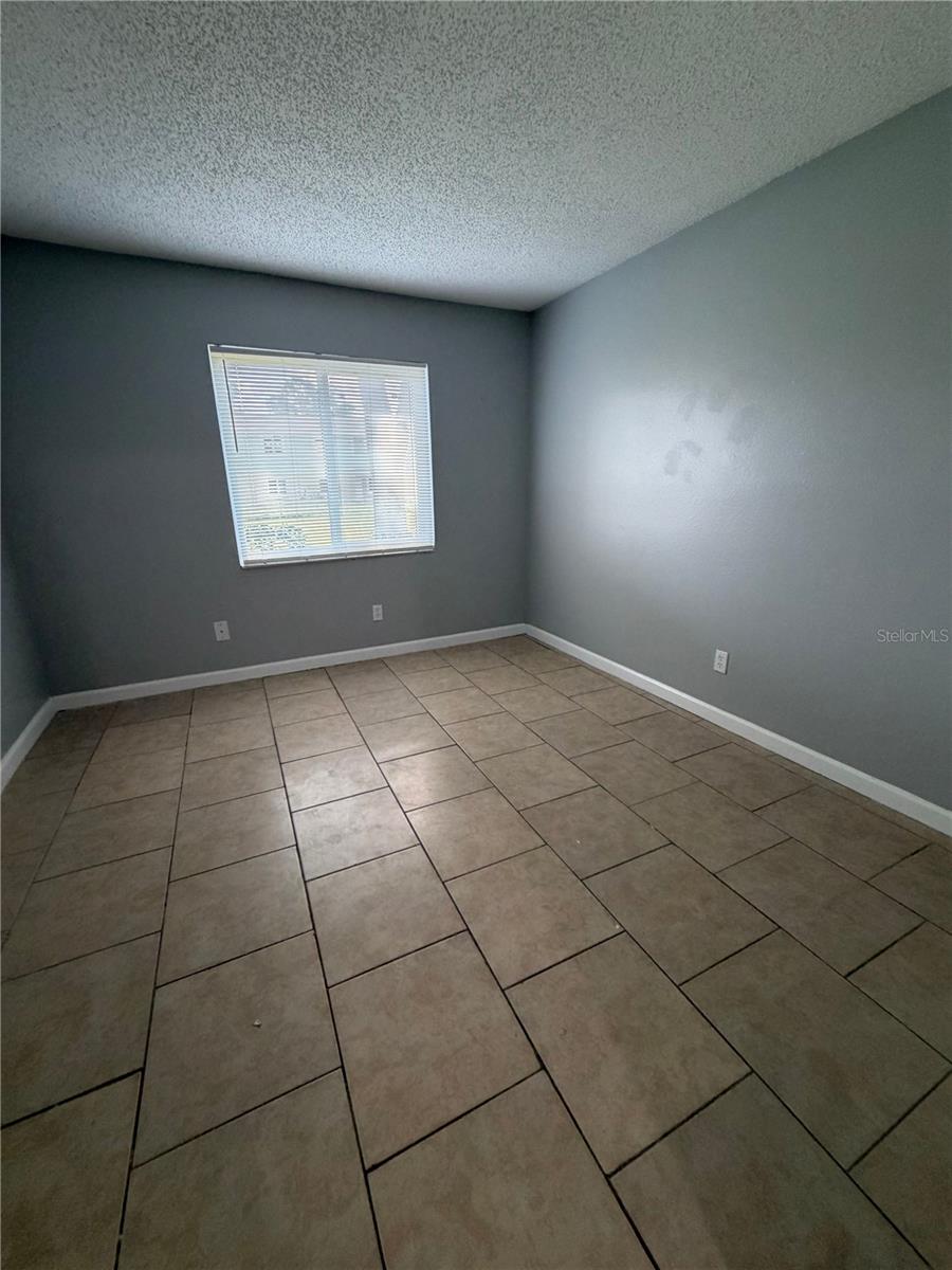 233 Thorn Tree Pl Property Photo 10
