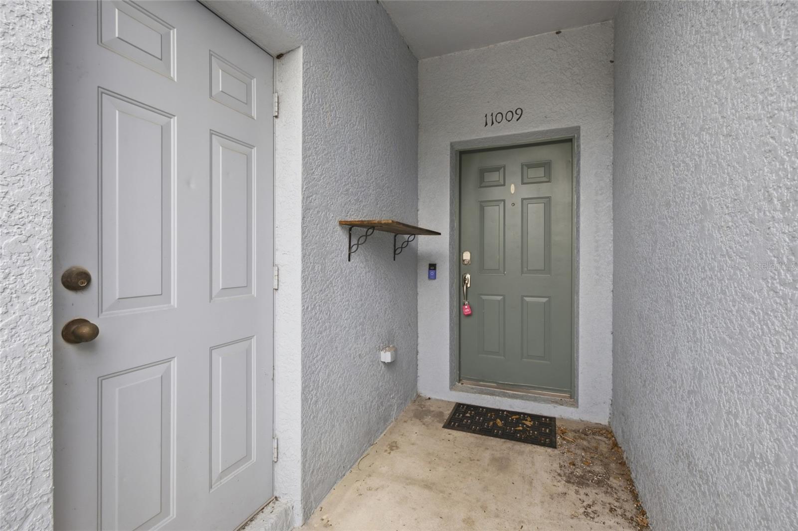 11009 Winter Crest Dr Property Photo 3