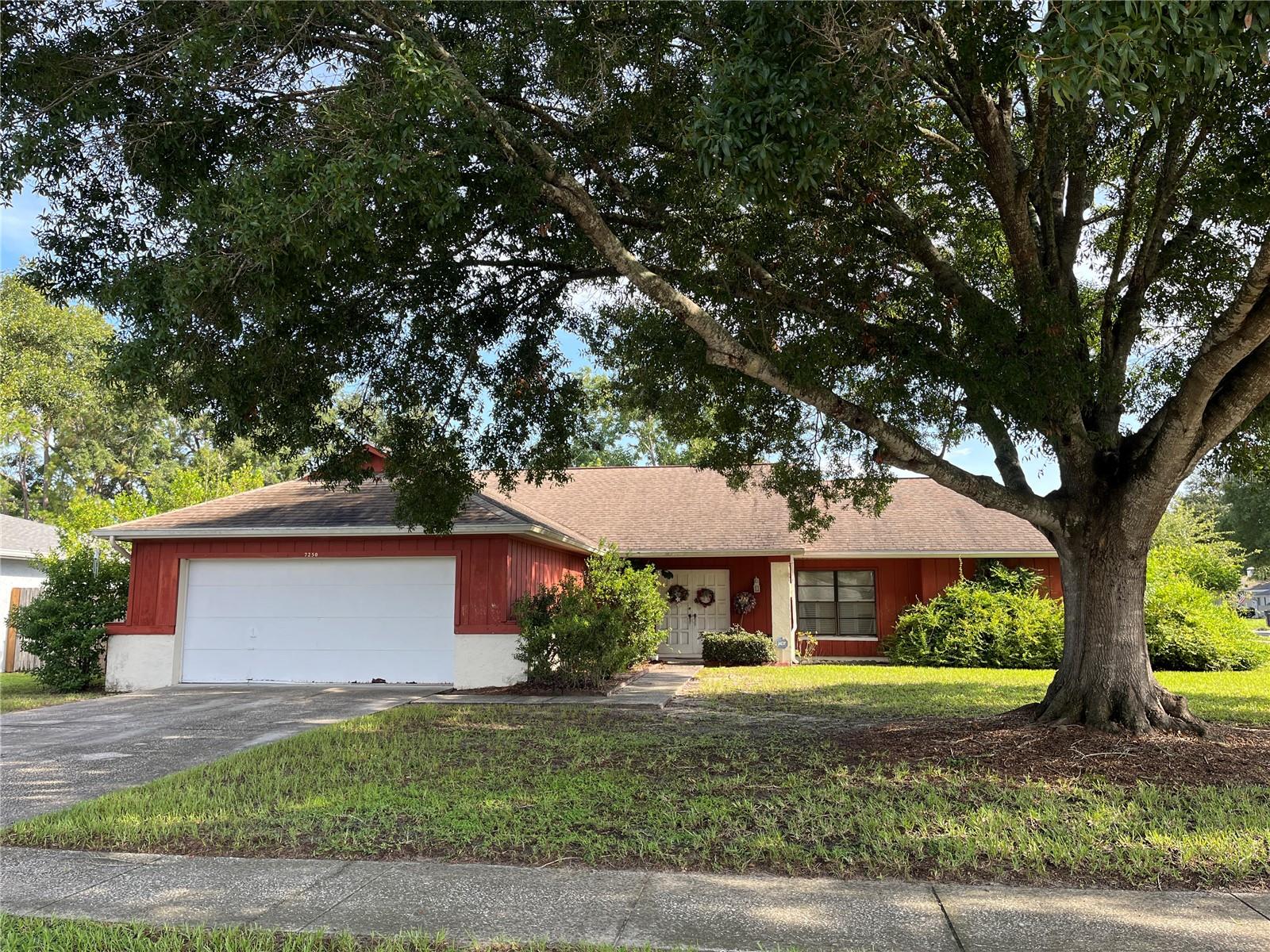 7250 Woodbrook Dr Property Photo 1