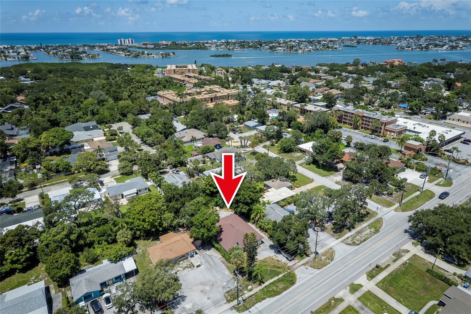 12596 Indian Rocks Rd Property Photo 4