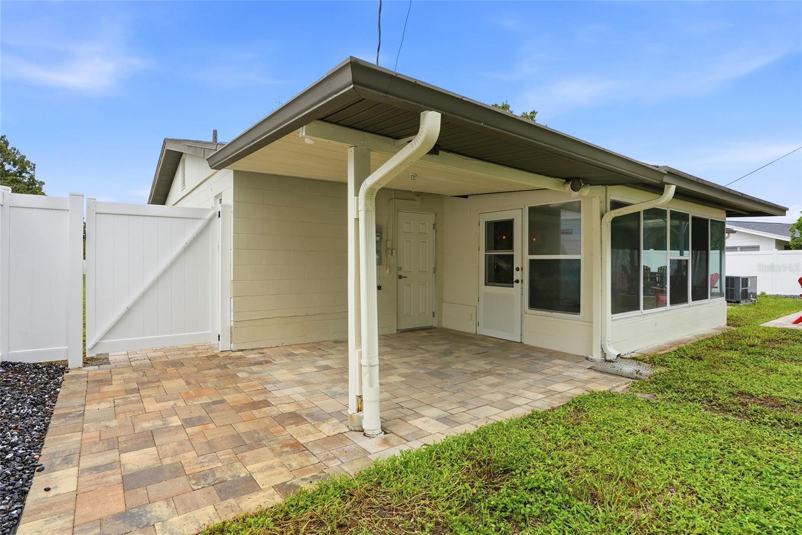 11500 70th Ter Property Photo 29