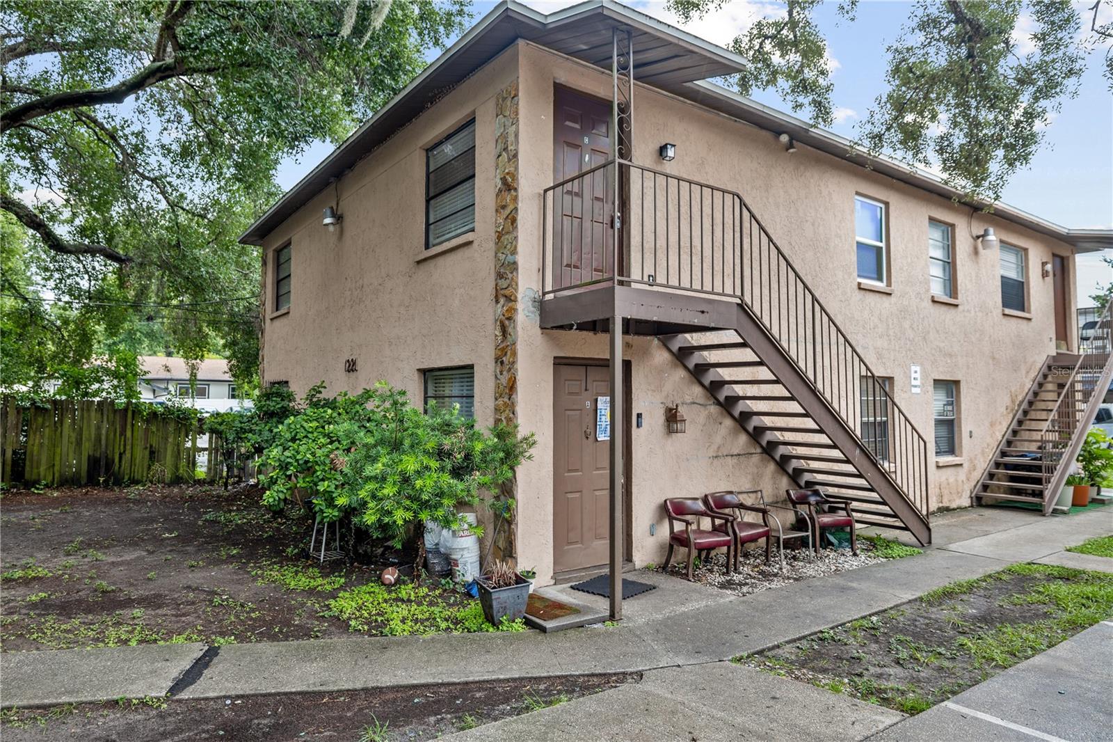 1221 E MOHAWK AVE #C Property Photo 1