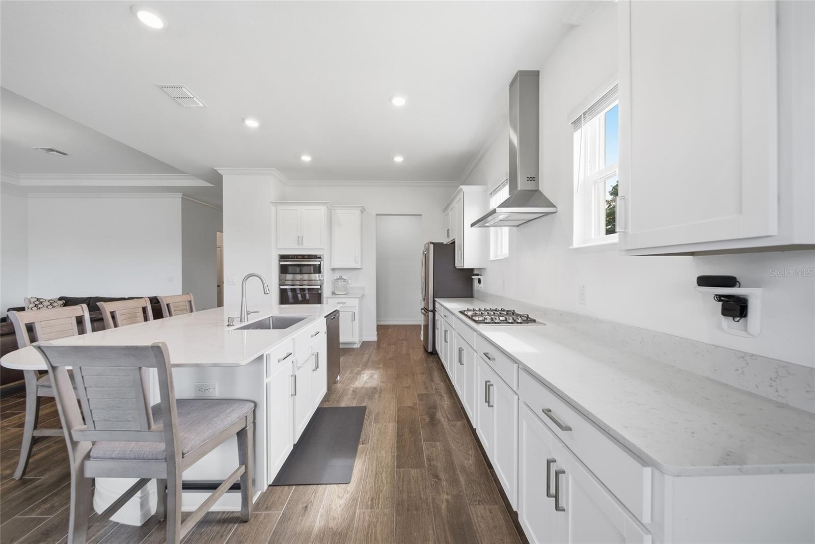 21676 Snowy Orchid Ter Property Photo 12