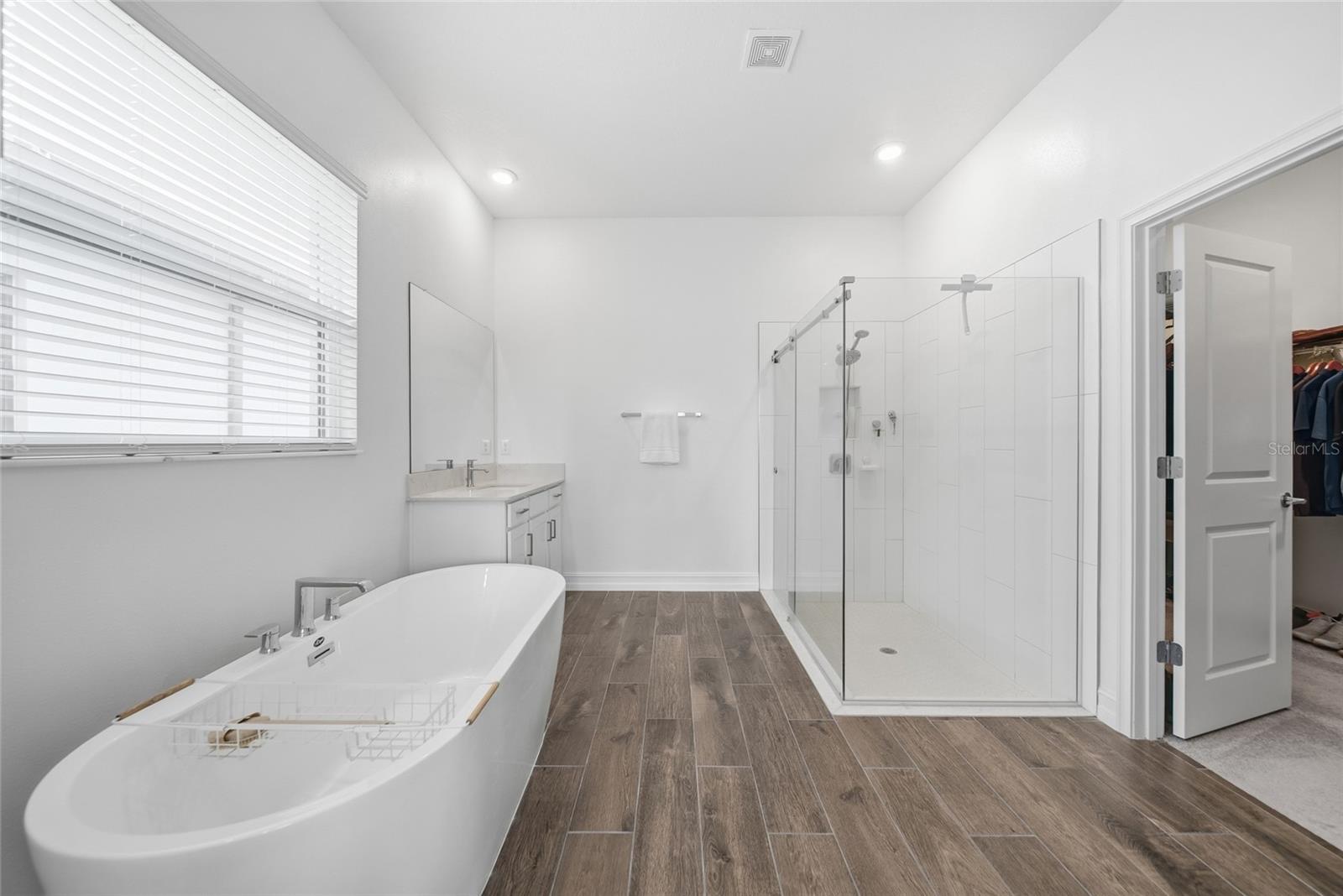21676 Snowy Orchid Ter Property Photo 33