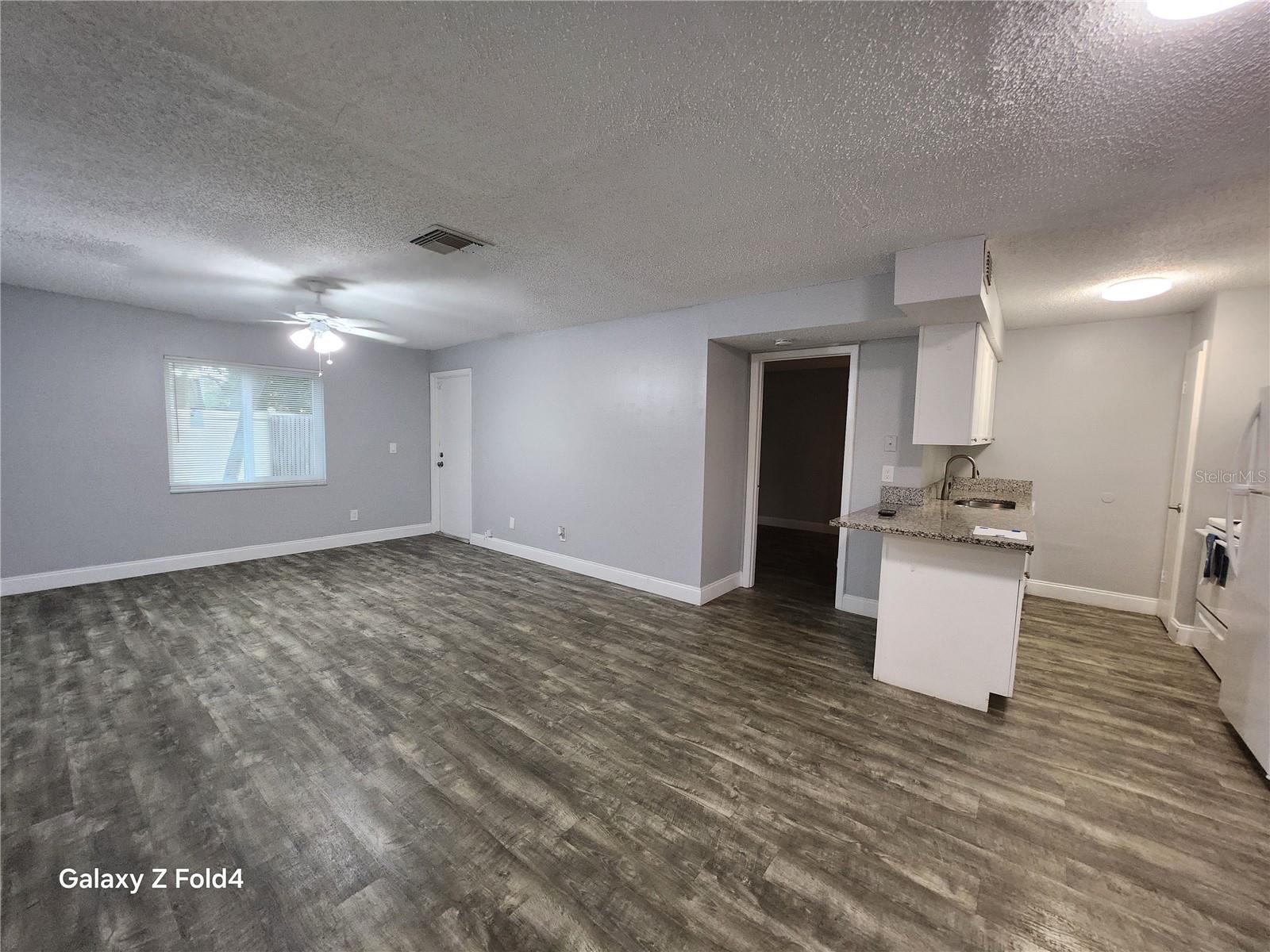 502 Golden Raintree Pl Property Photo 7