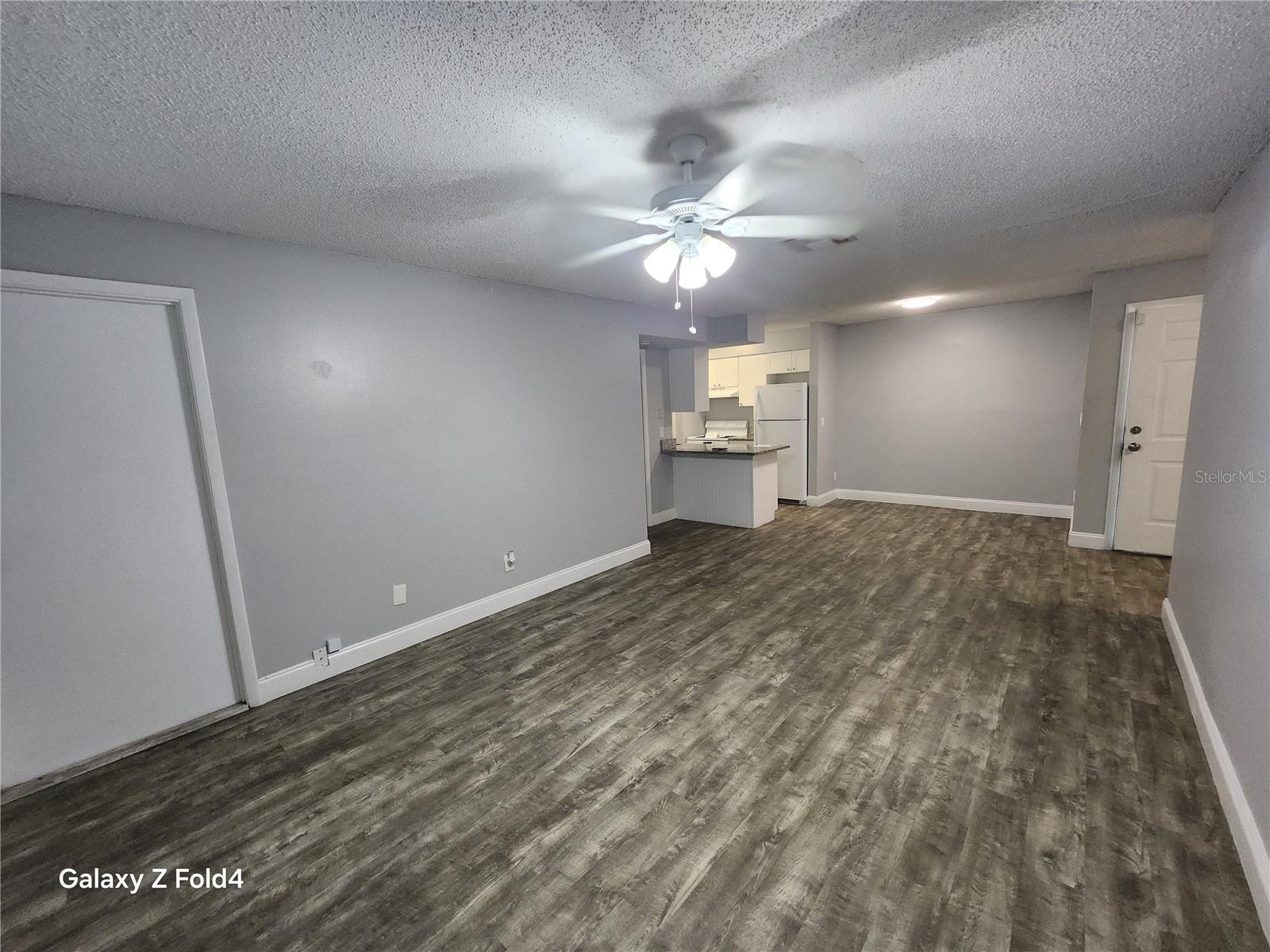 502 Golden Raintree Pl Property Photo 8