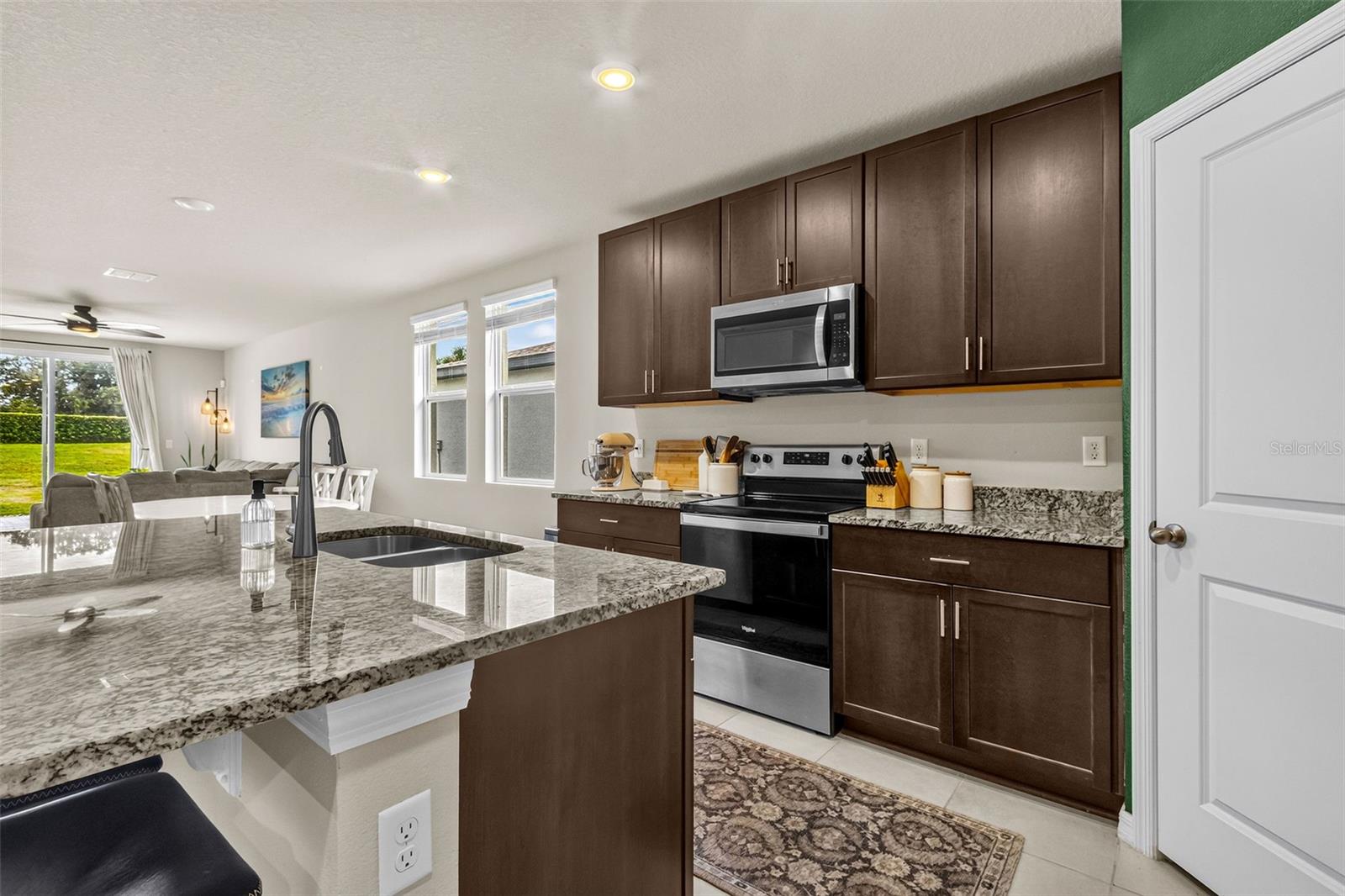 7017 Feather River Pl Property Photo 5