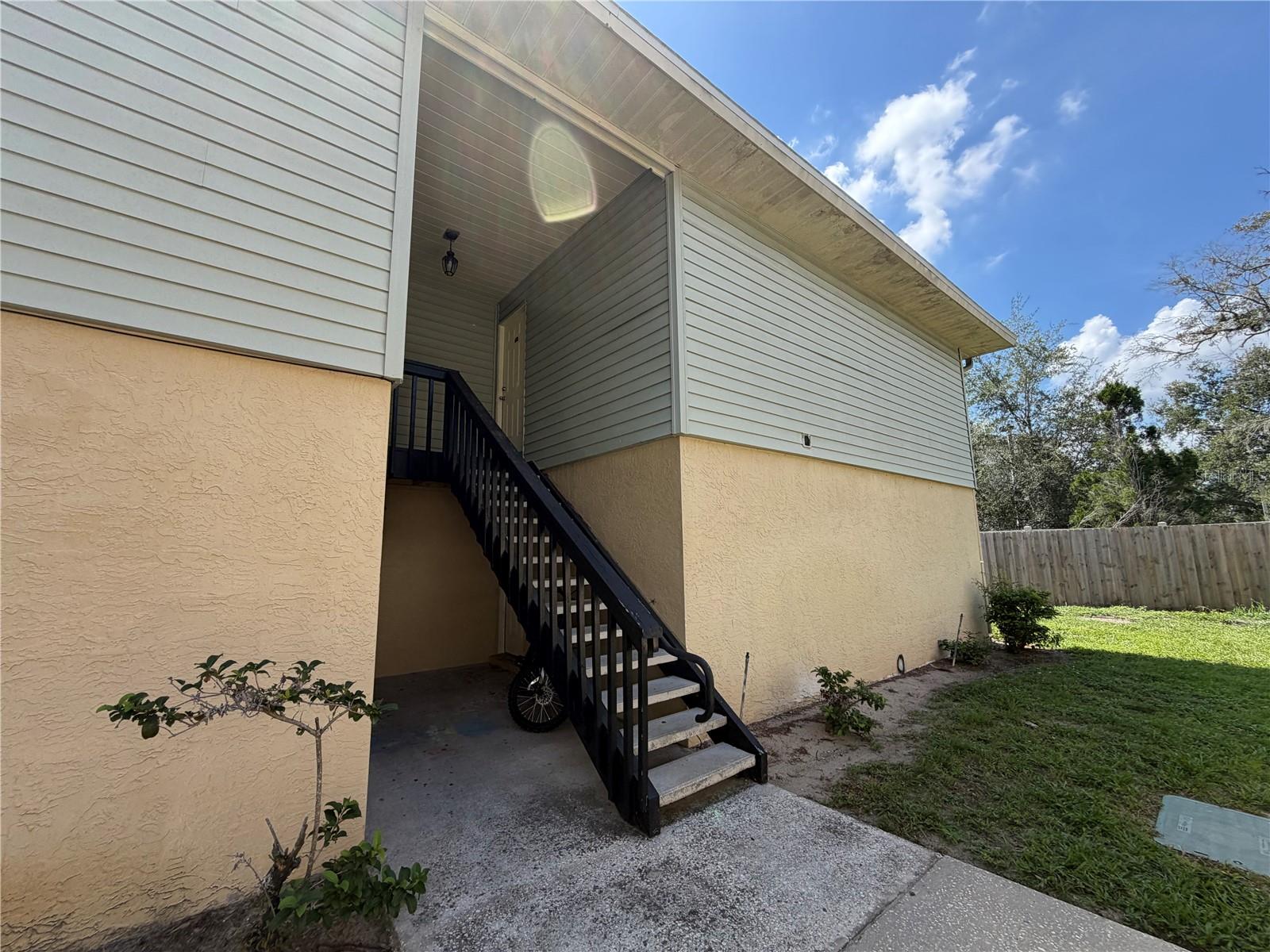 510 Golden Raintree Pl Property Photo 2