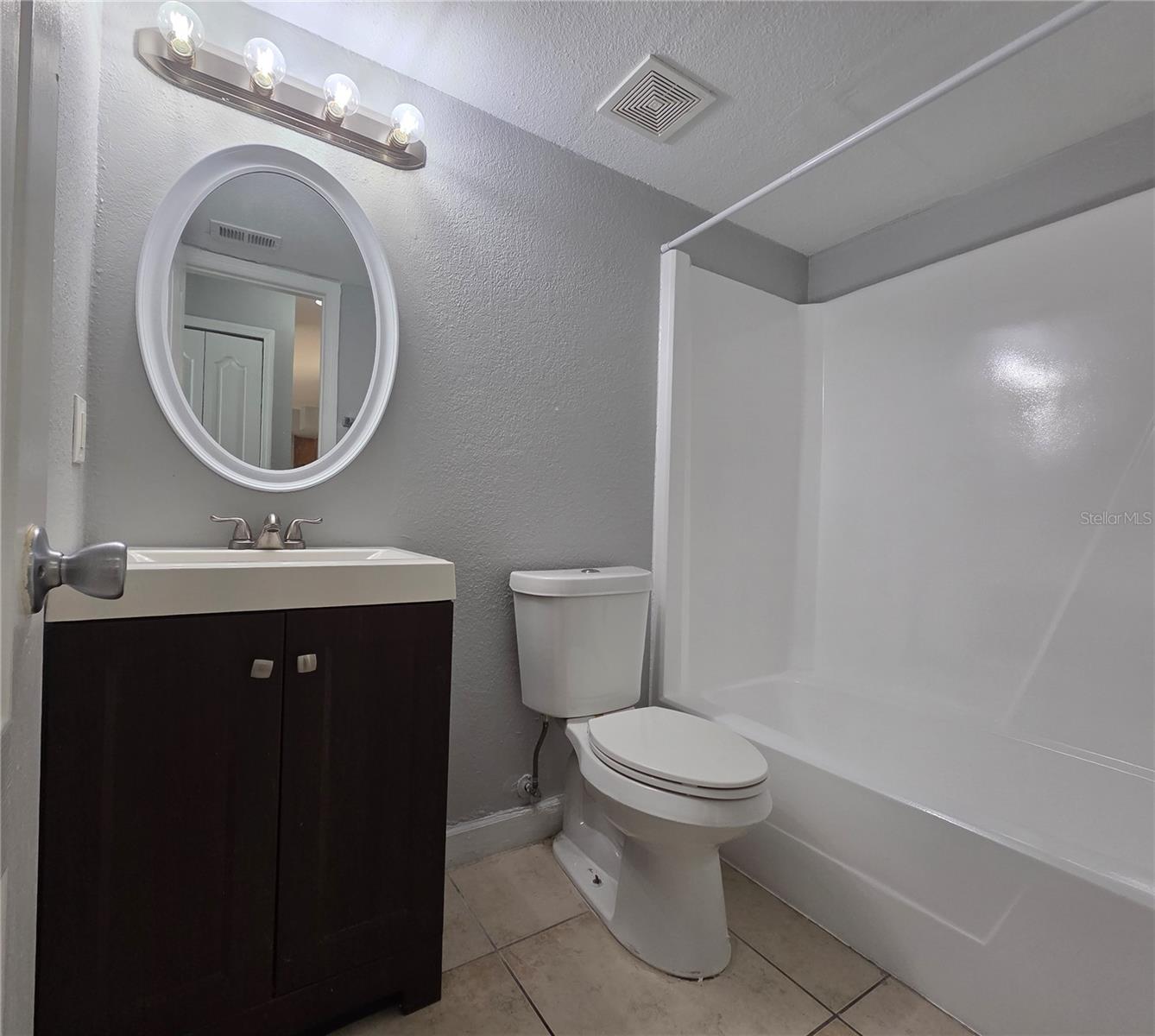 510 Golden Raintree Pl Property Photo 21