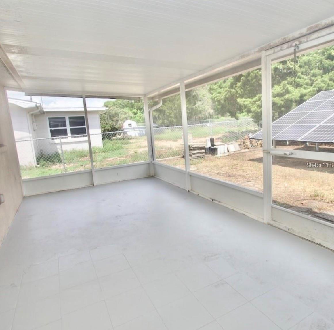 7407 University Dr Property Photo 20