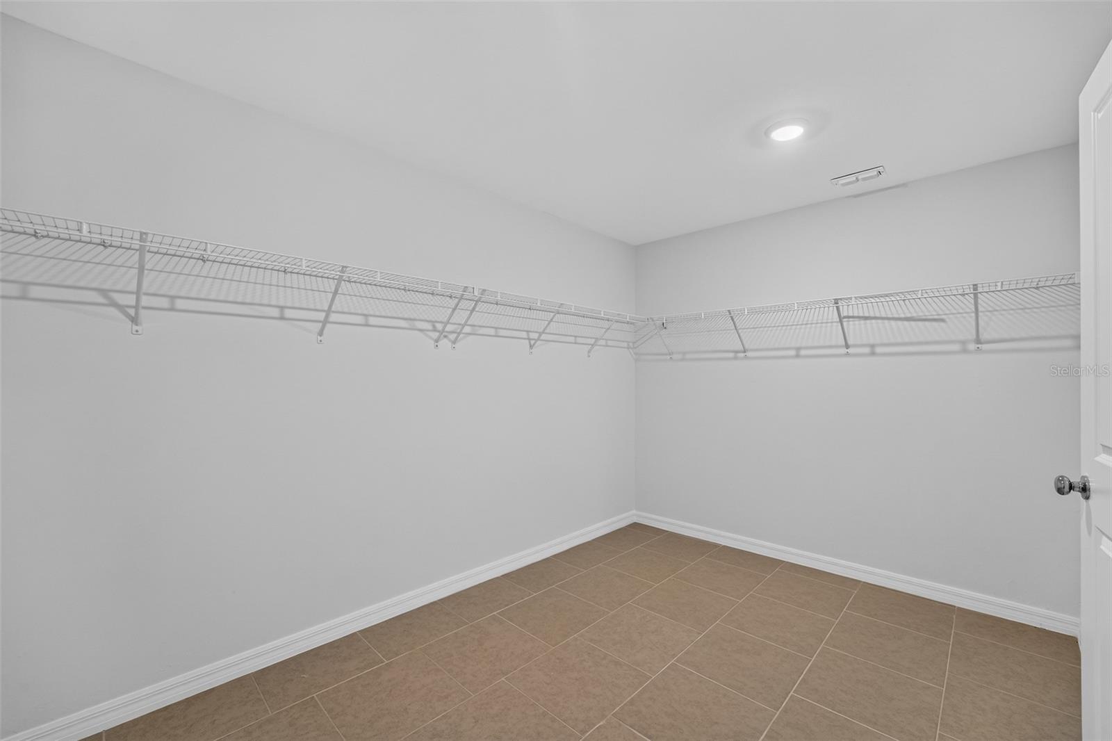 22568 Alcorn Ave Property Photo 20