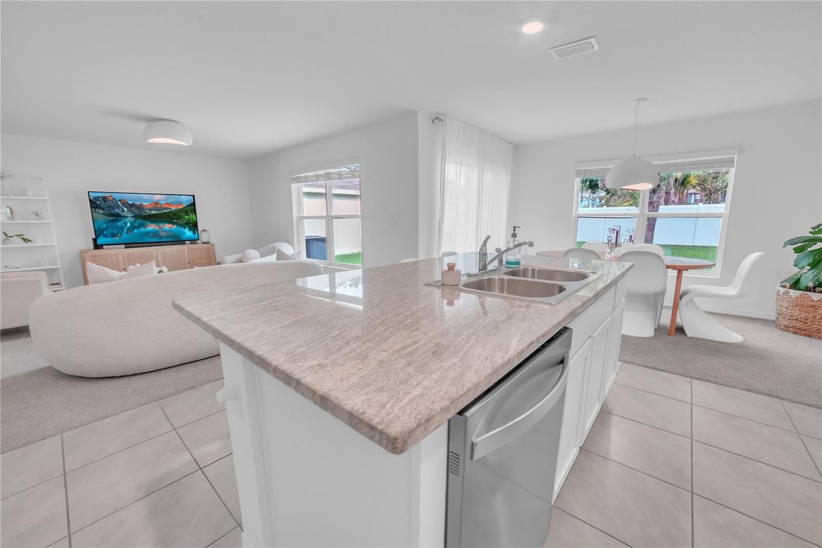 36558 Spanish Rose Dr Property Photo 13