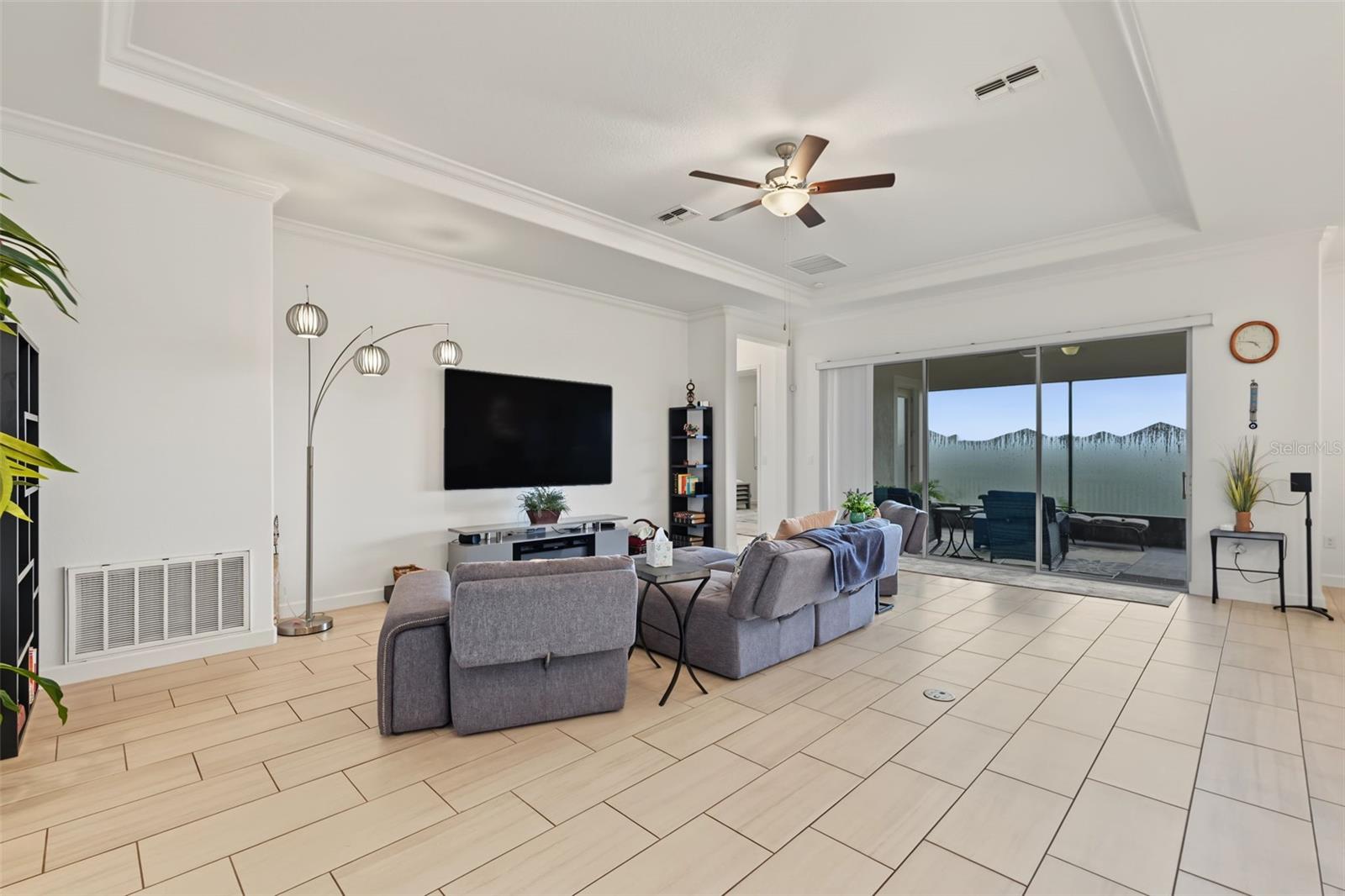 17109 Star Banks St Property Photo 3