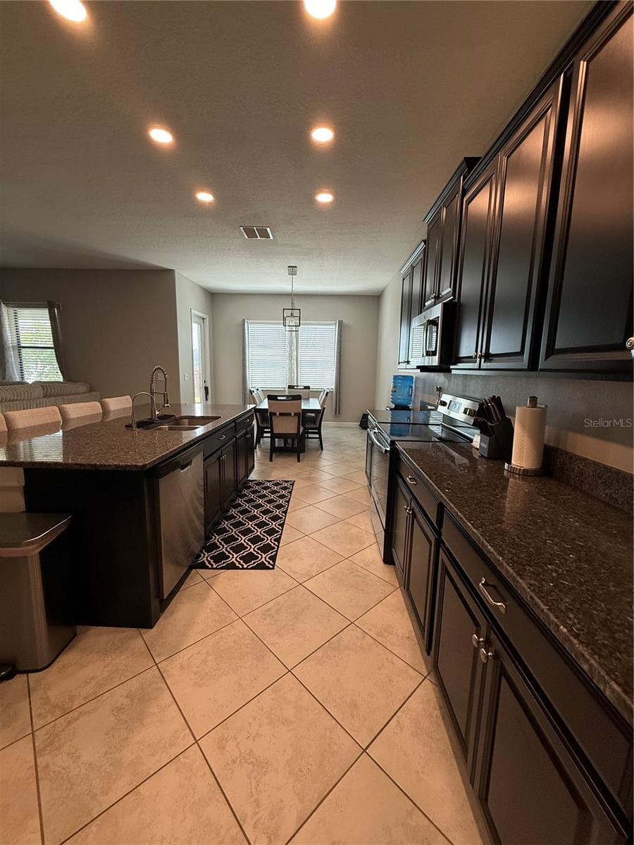 11612 Sunburst Marble Rd Property Photo 3