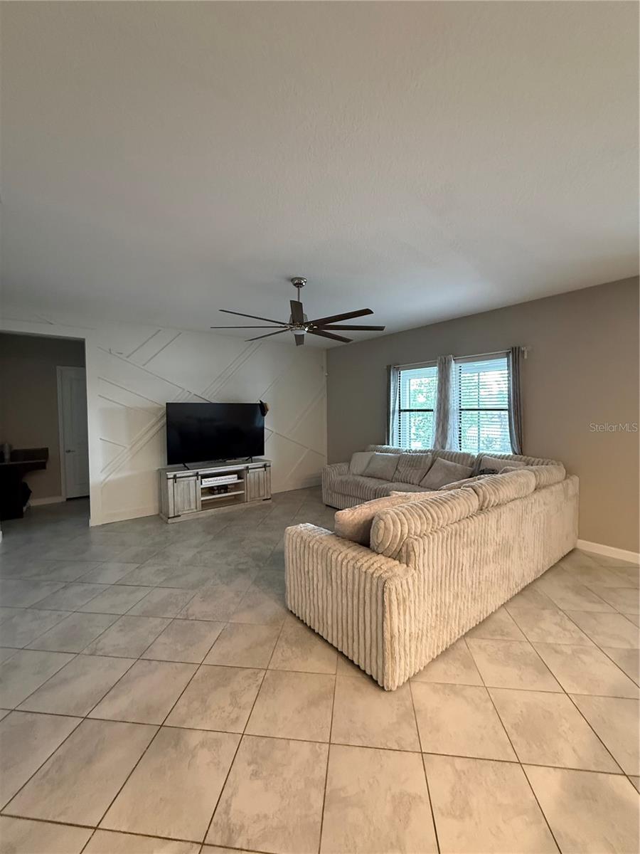 11612 Sunburst Marble Rd Property Photo 10