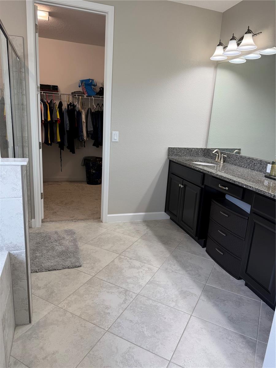 11612 Sunburst Marble Rd Property Photo 17