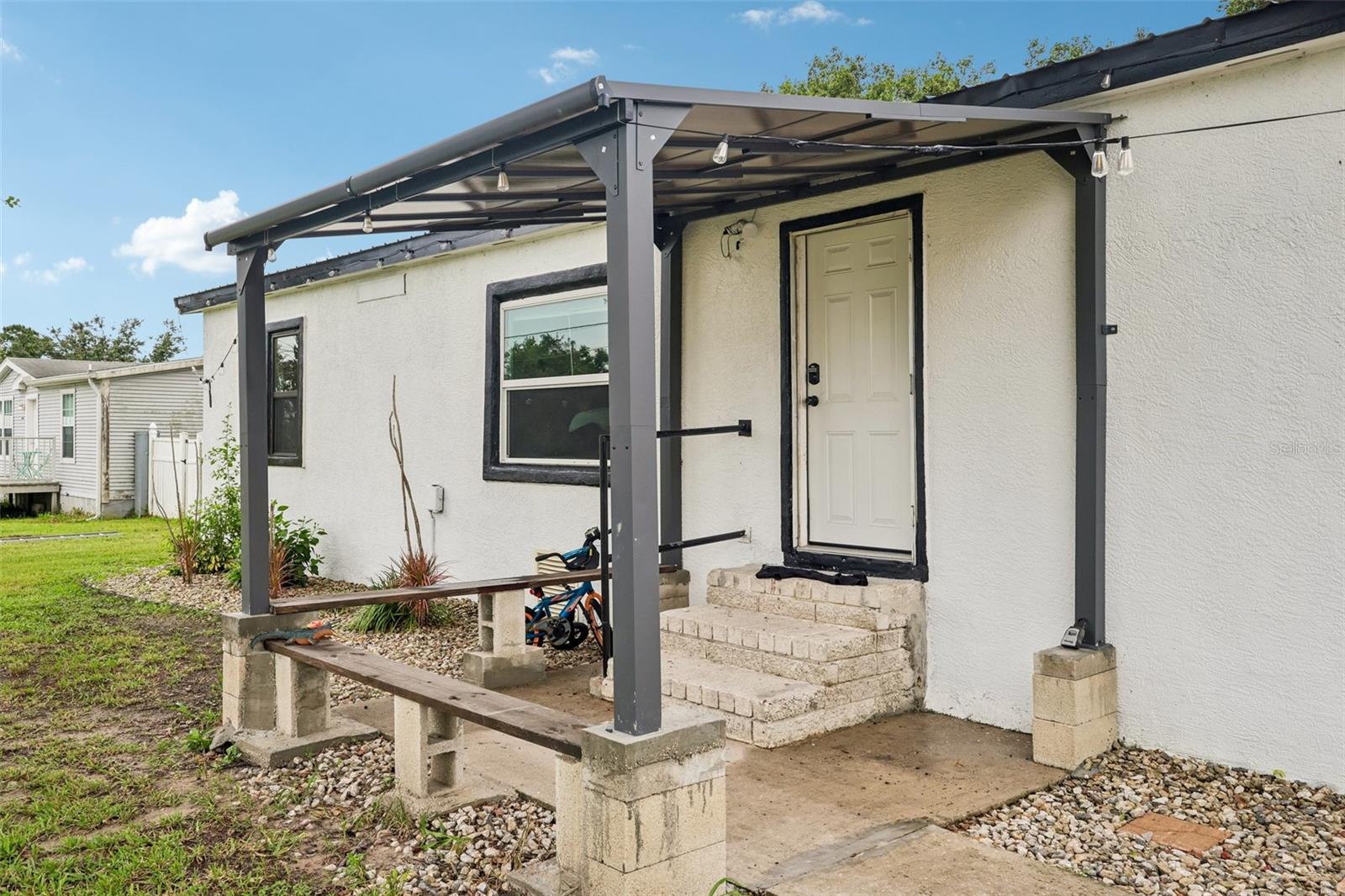 8620 Indian Ridge Trl Property Photo 4