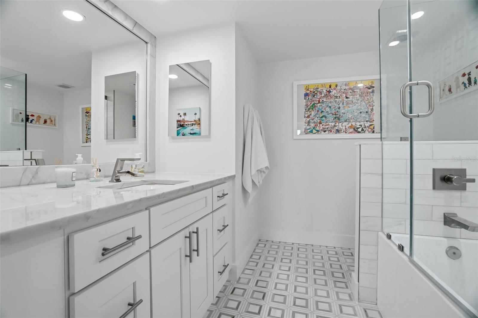 6 Belleview Blvd #705 Property Photo 5