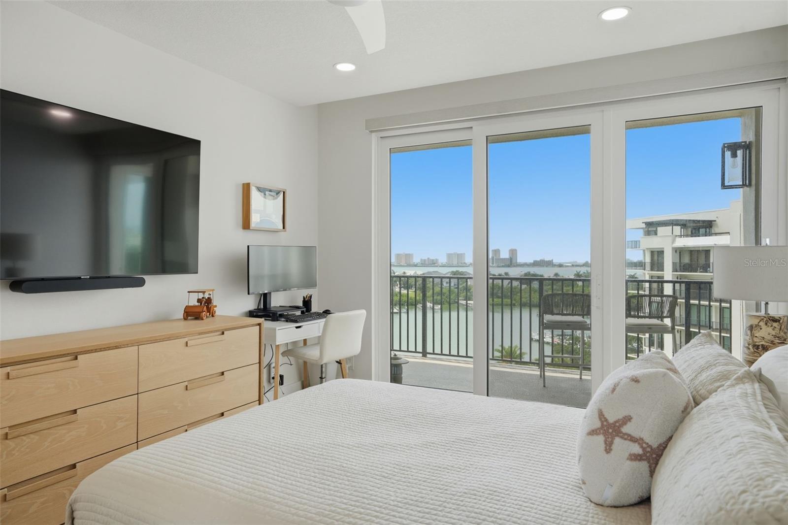 6 Belleview Blvd #705 Property Photo 31