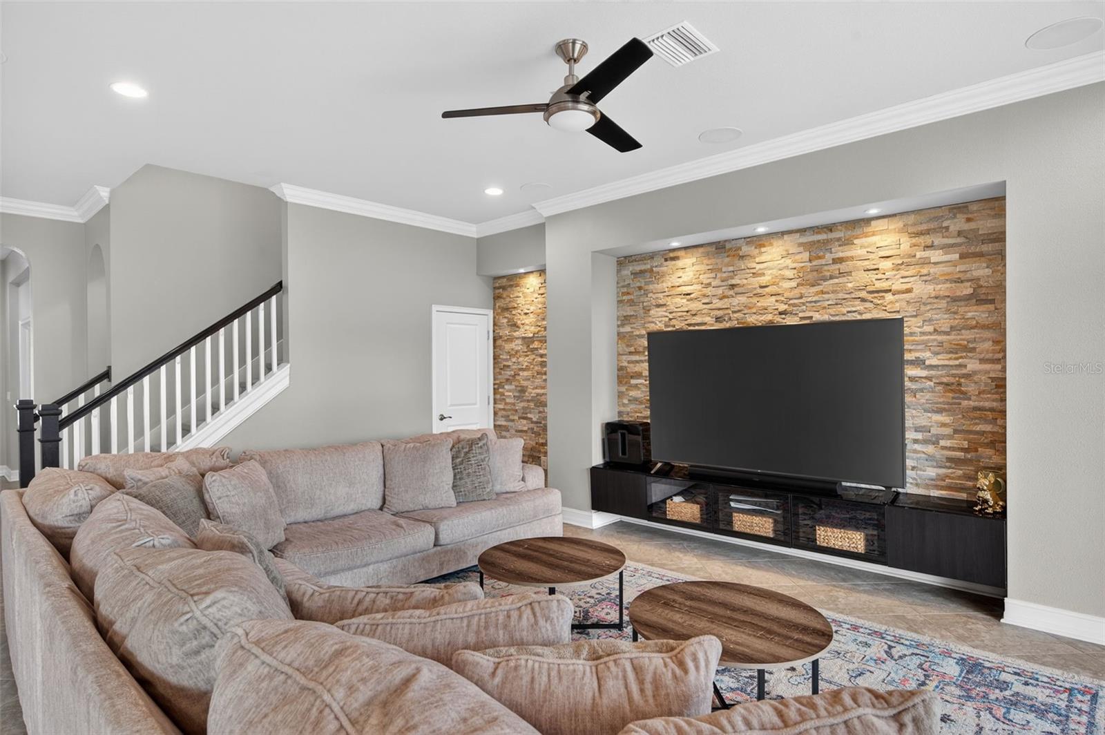 4020 Empoli Ct Property Photo 3