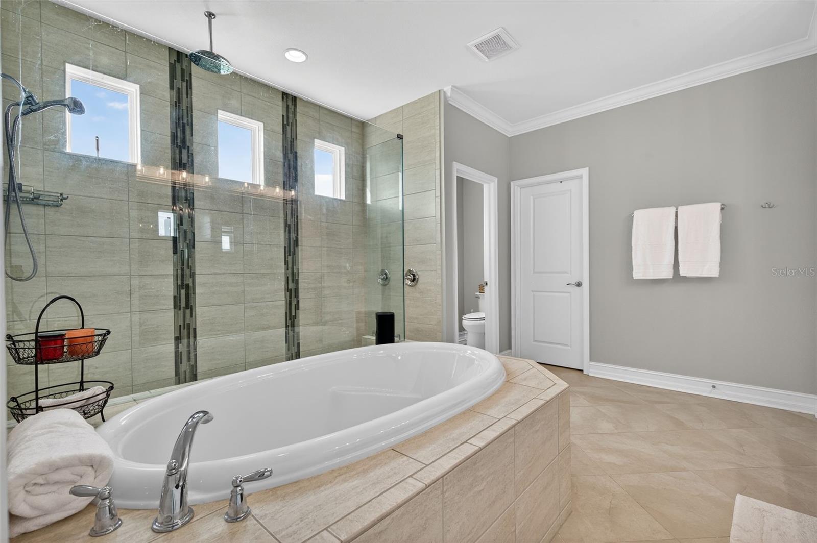 4020 Empoli Ct Property Photo 26
