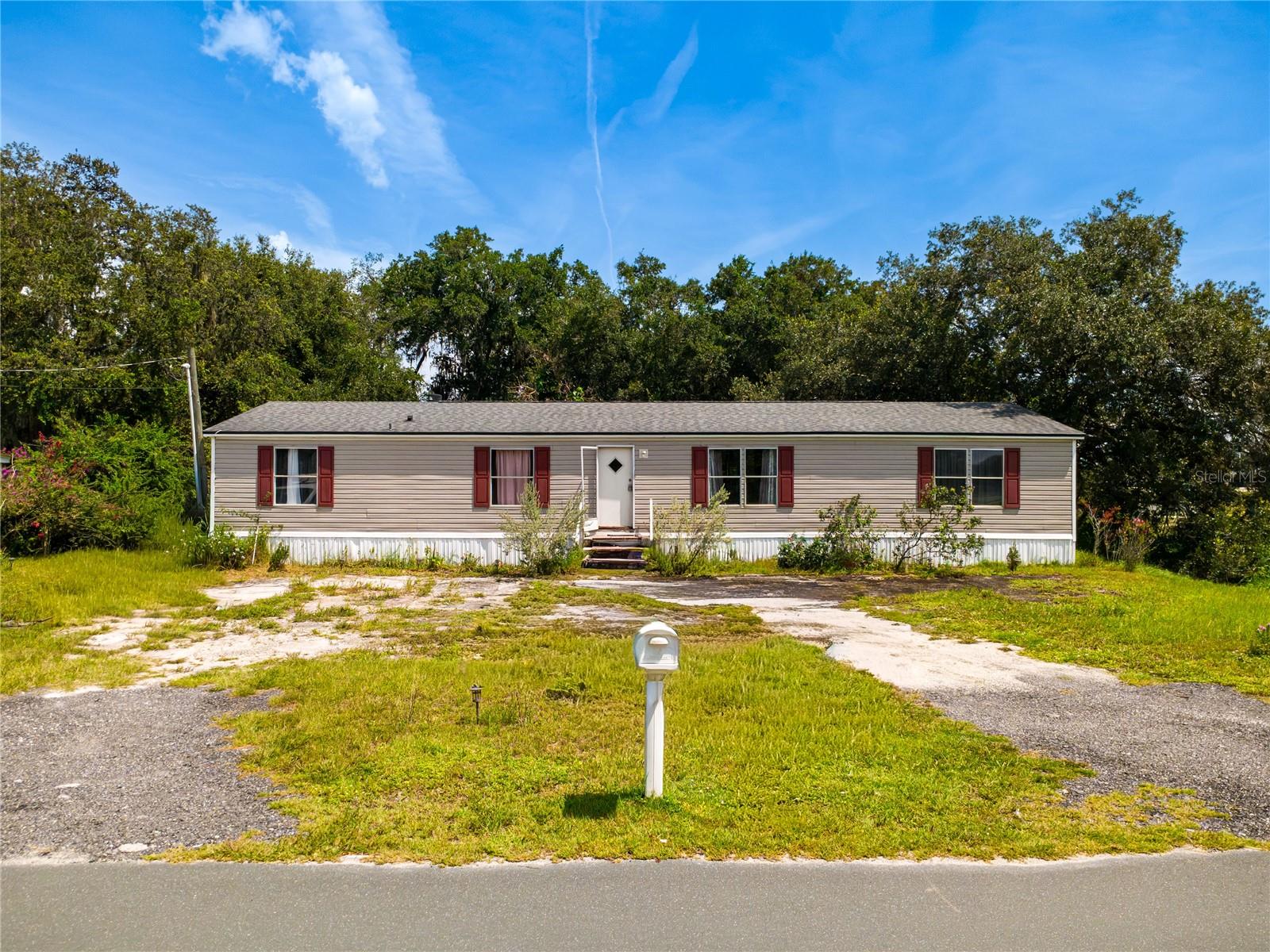 4901 LILLIAN BLACK RD Property Photo 1