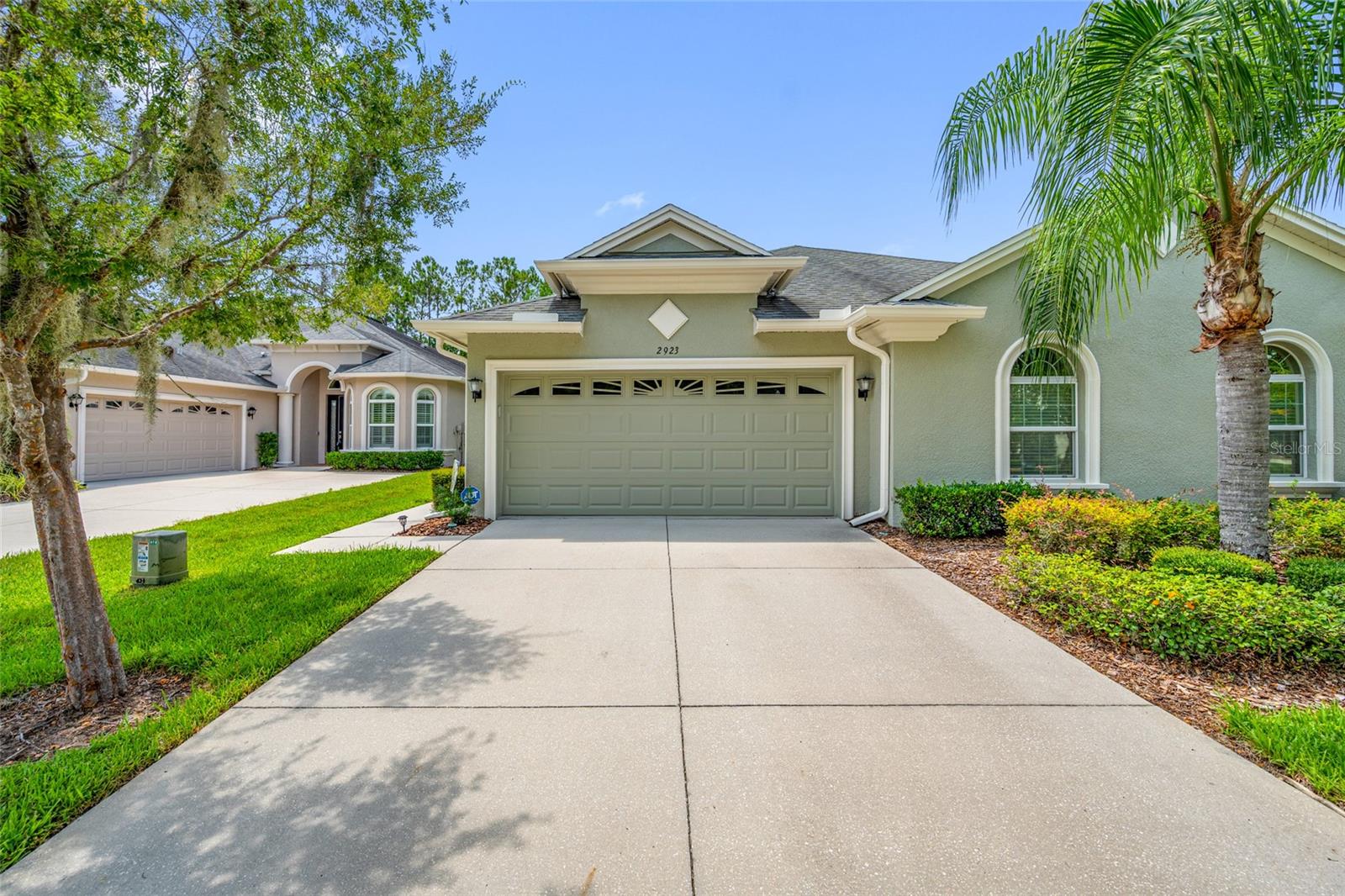 2923 Devonoak Blvd Property Photo 1