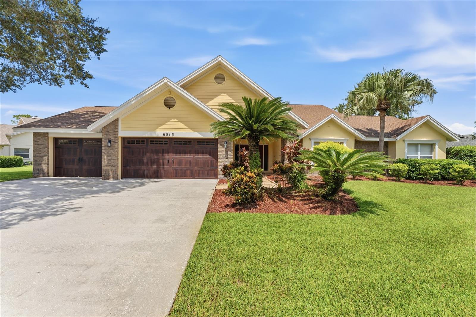 6513 Thoroughbred Loop Property Photo 4