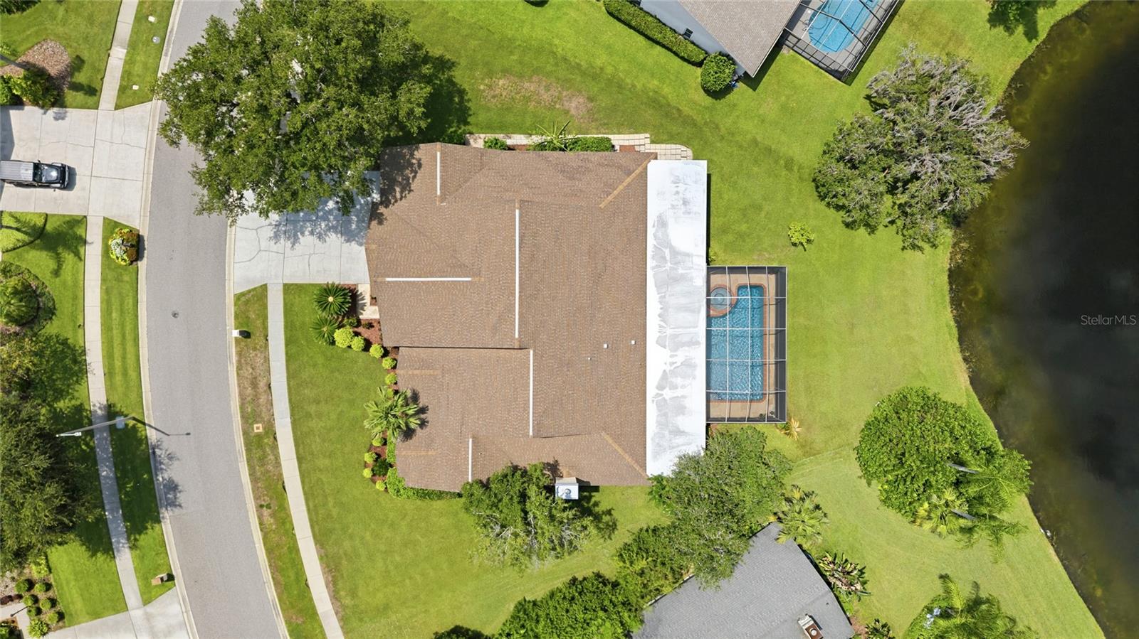 6513 Thoroughbred Loop Property Photo 71