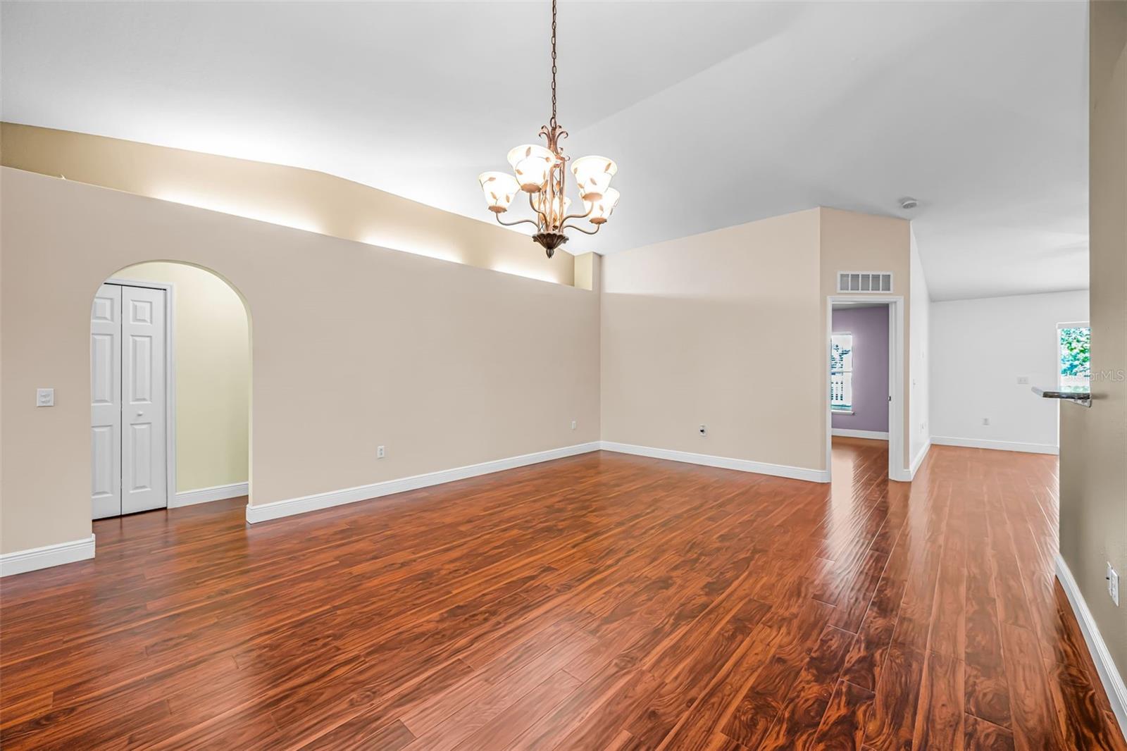 17029 Torvest Ct Property Photo 10