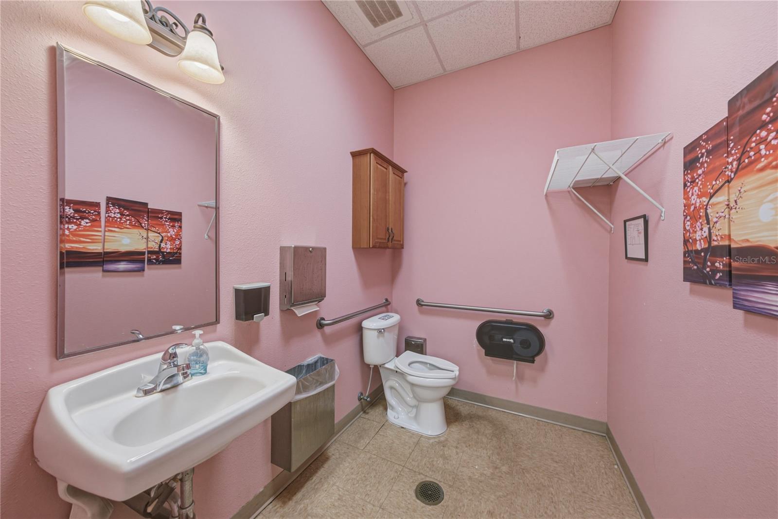 1214 W Reynolds St #1 Property Photo 19