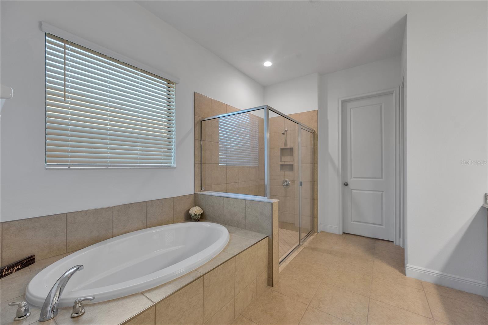 3908 Gaviota Dr Property Photo 16