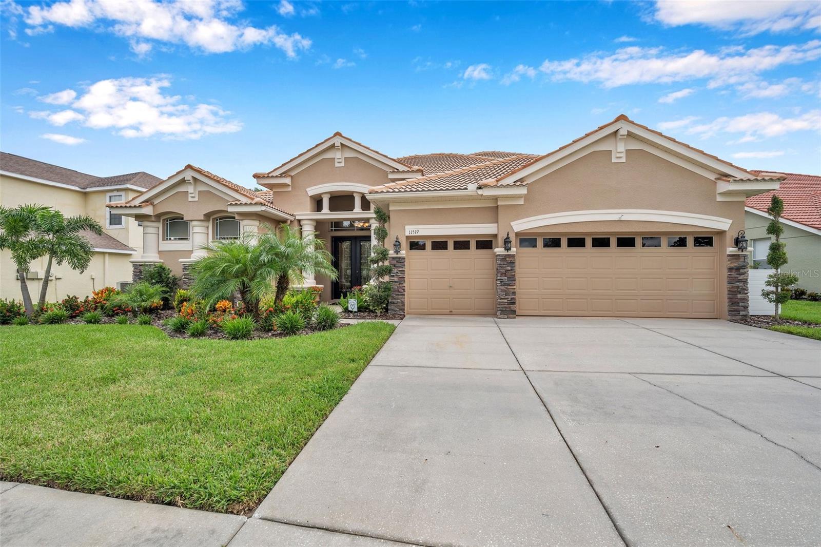 11519 Belle Haven Dr Property Photo 4